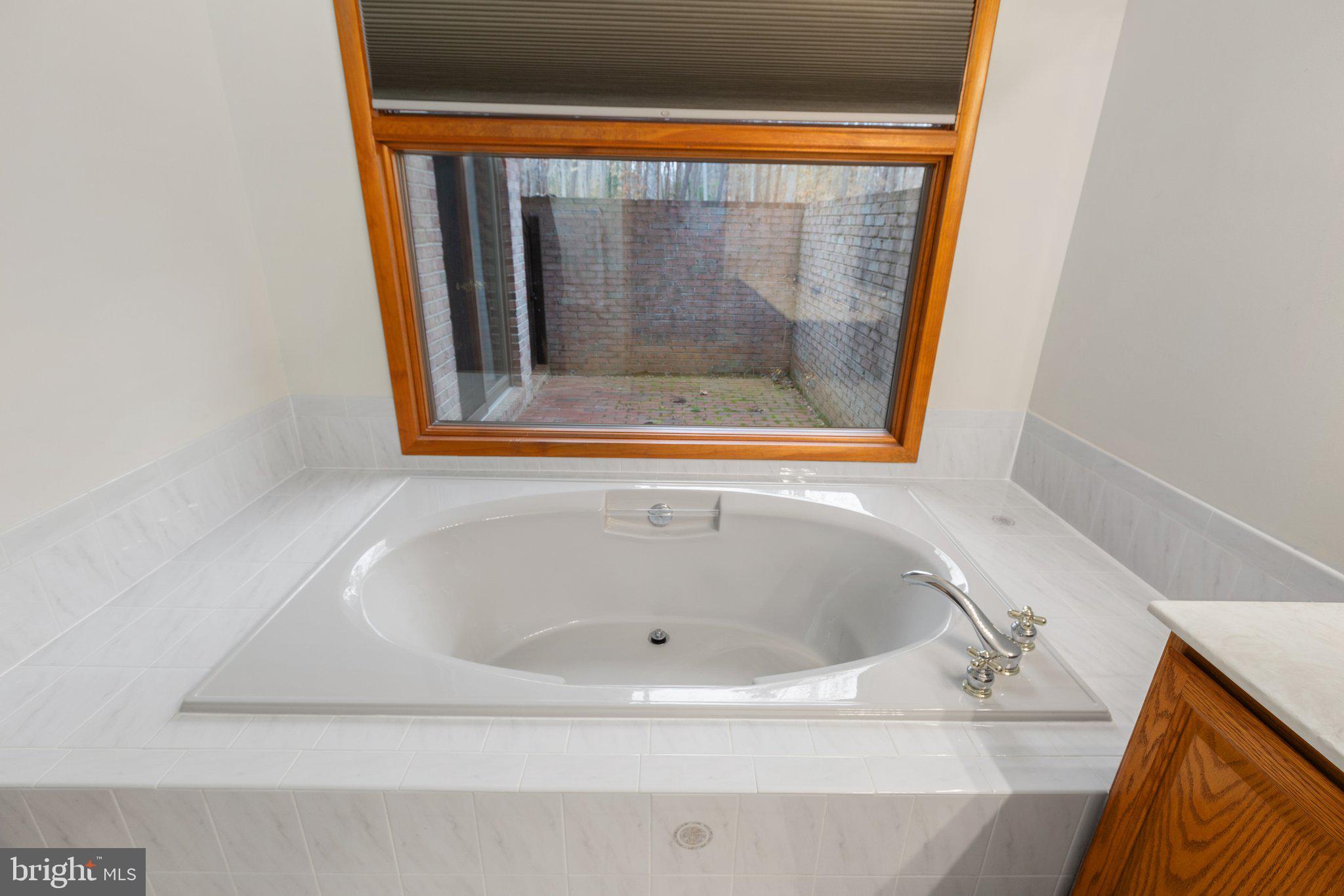 SEVEN LAKES - Residential