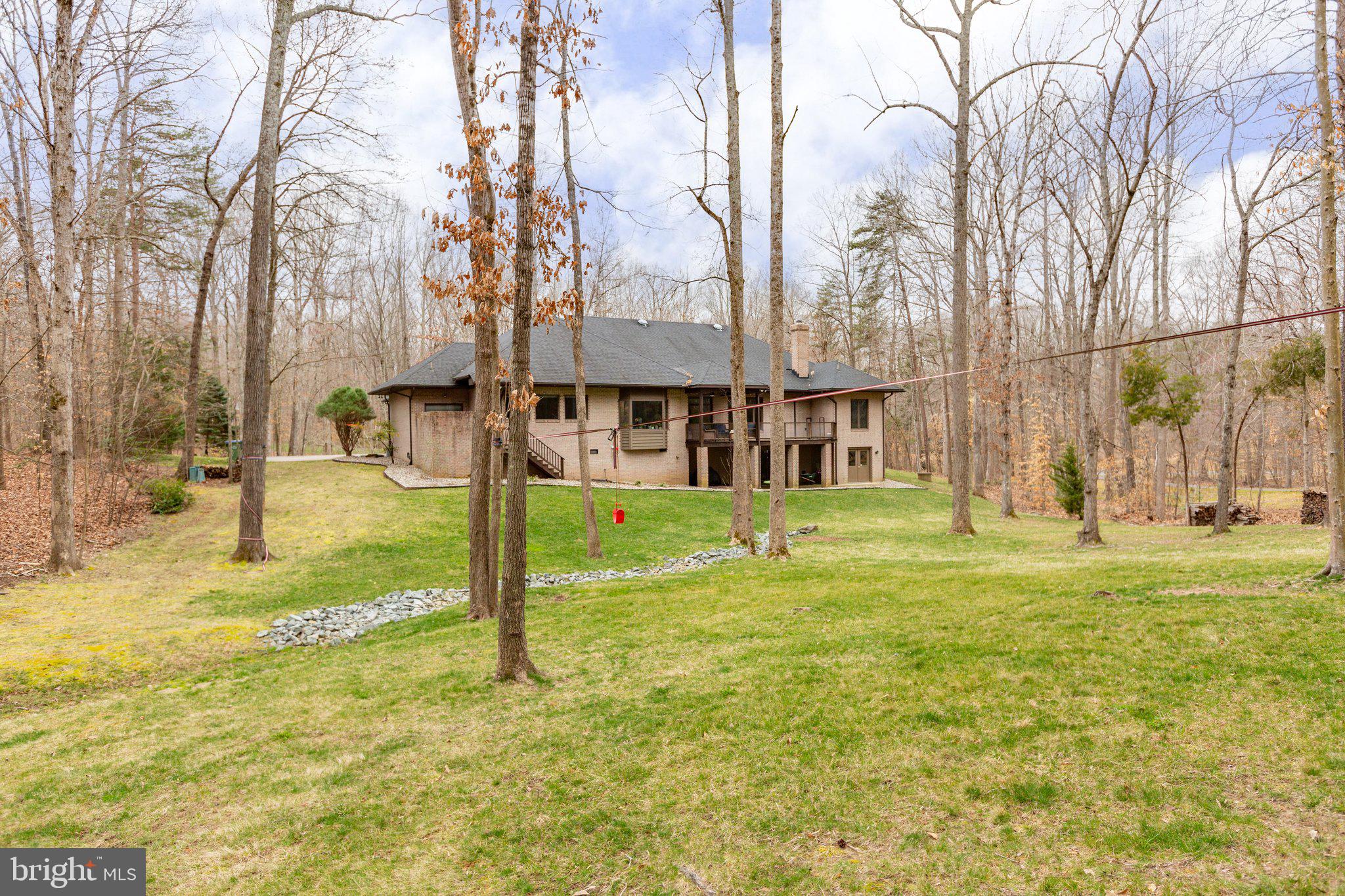 SEVEN LAKES - Residential