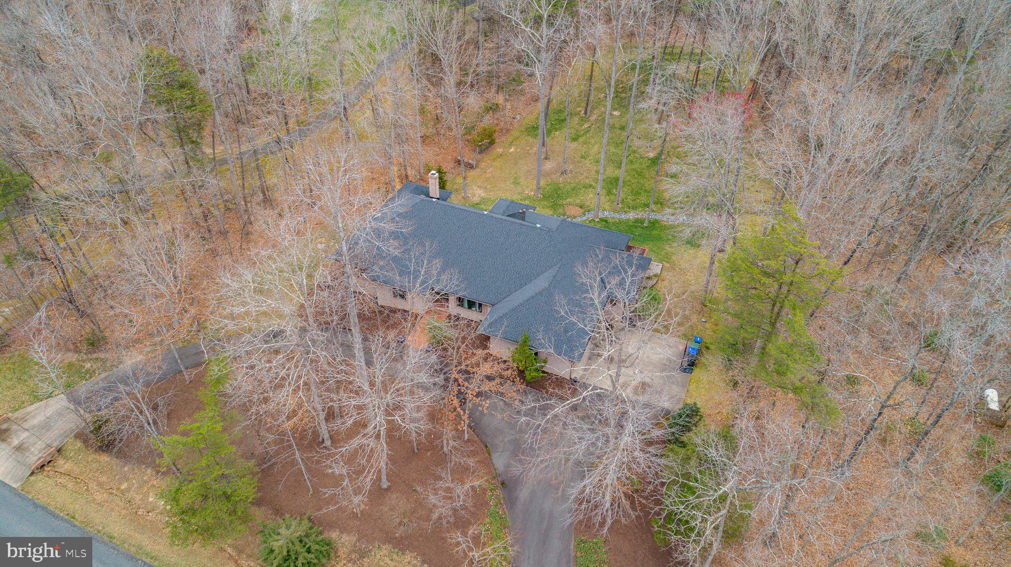 SEVEN LAKES - Residential