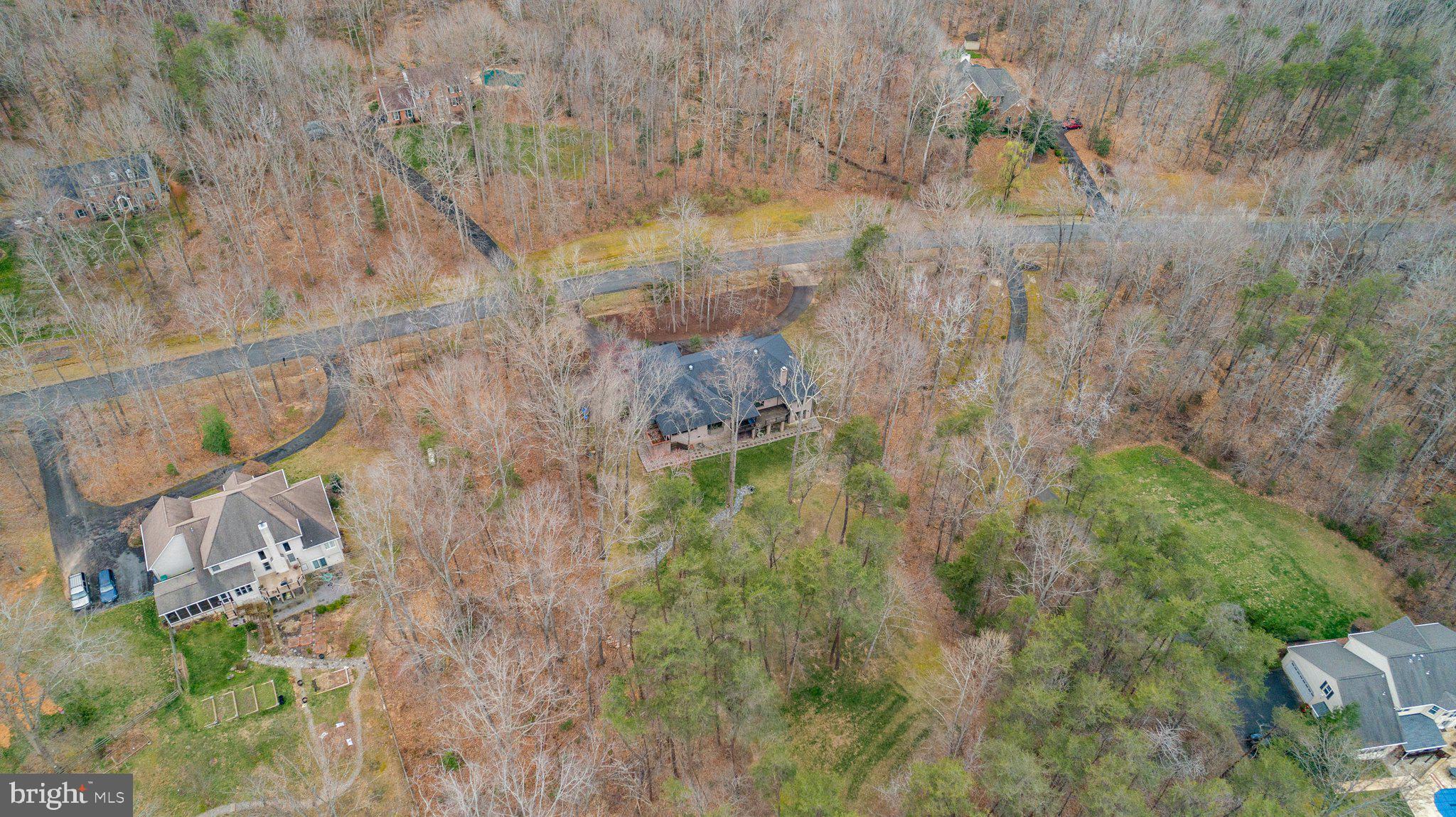 SEVEN LAKES - Residential