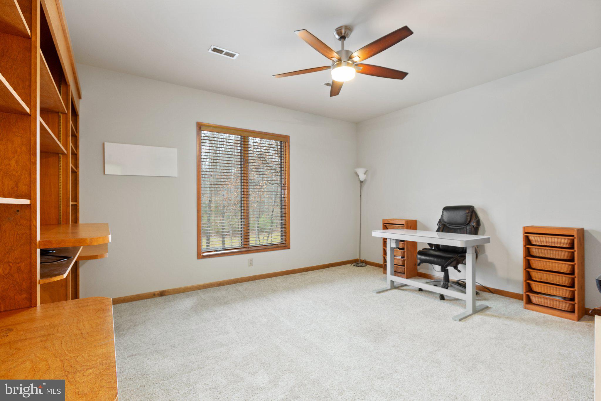 SEVEN LAKES - Residential