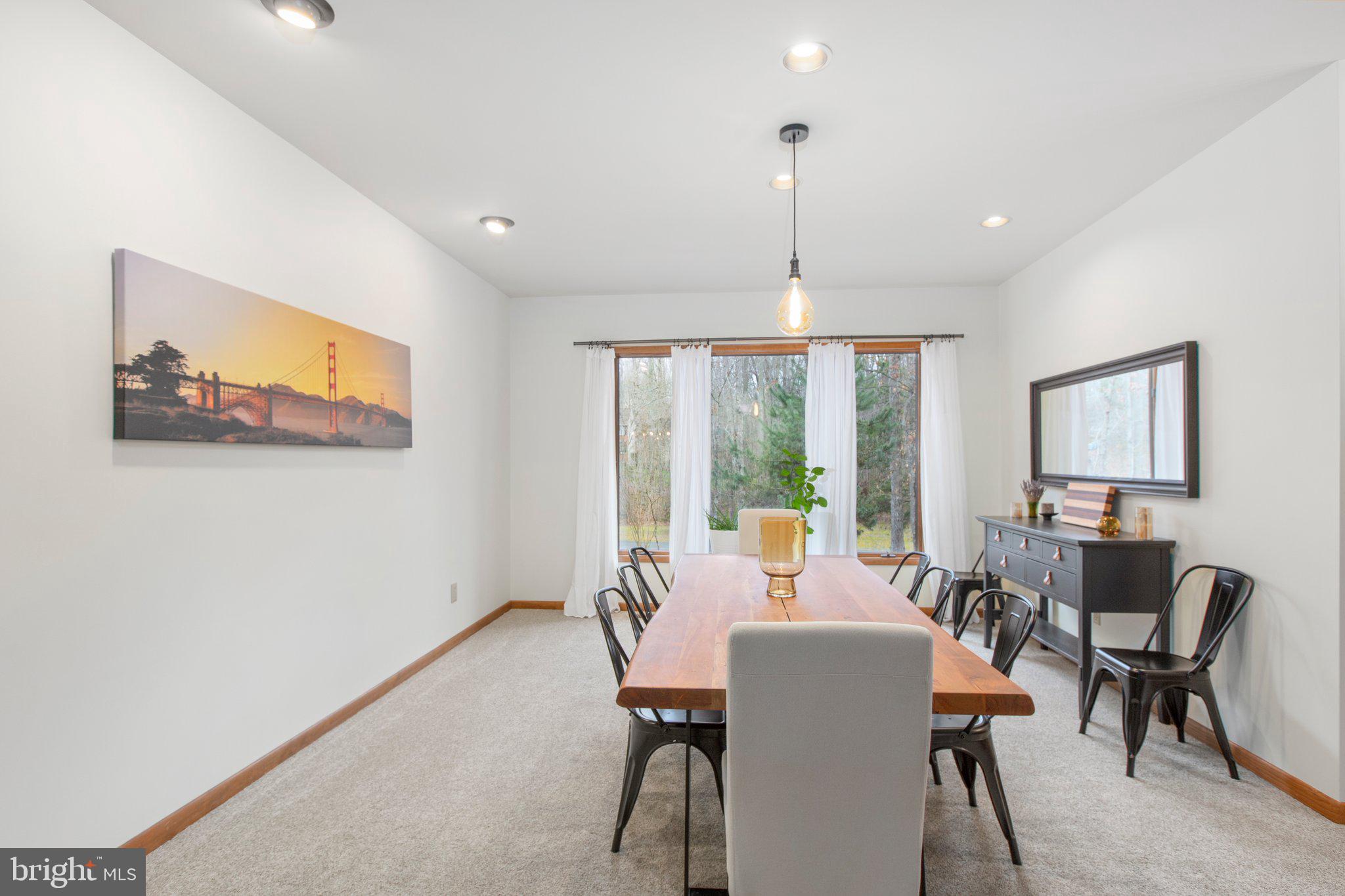 SEVEN LAKES - Residential