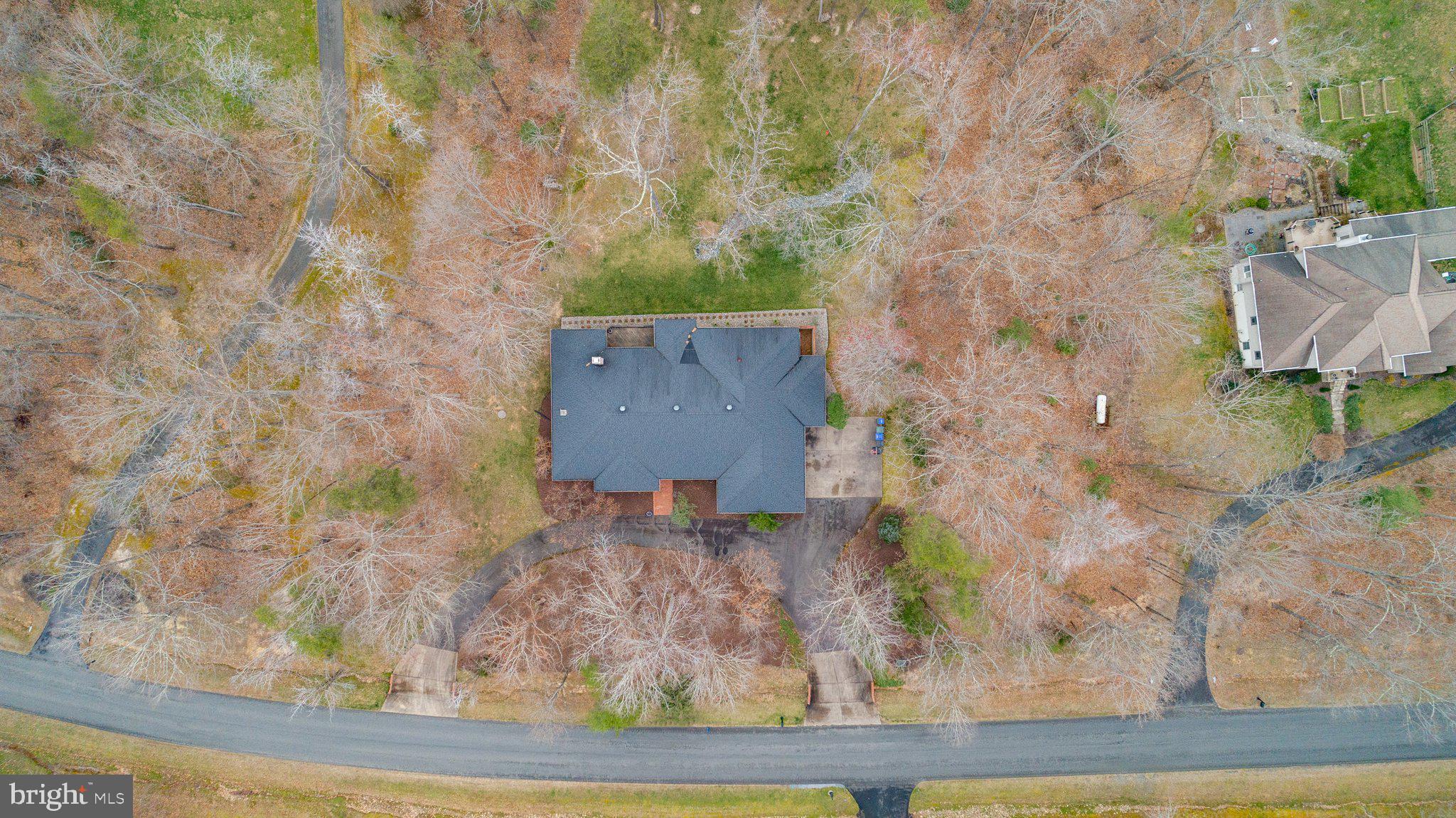 SEVEN LAKES - Residential