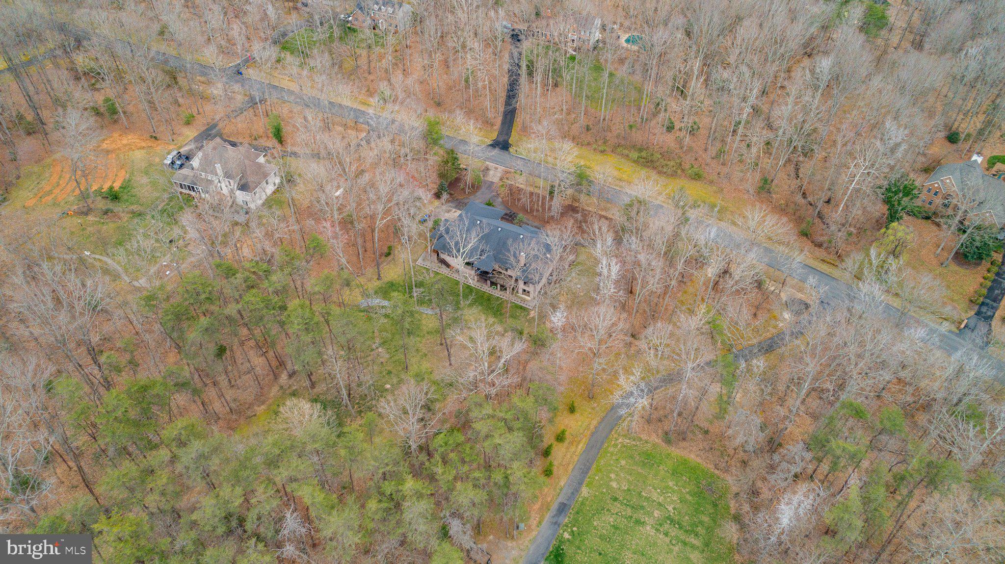 SEVEN LAKES - Residential