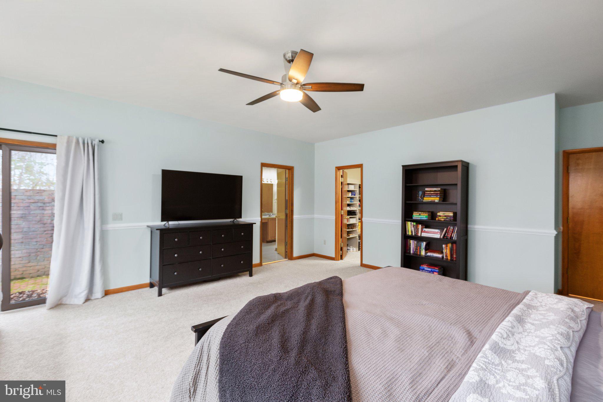 SEVEN LAKES - Residential