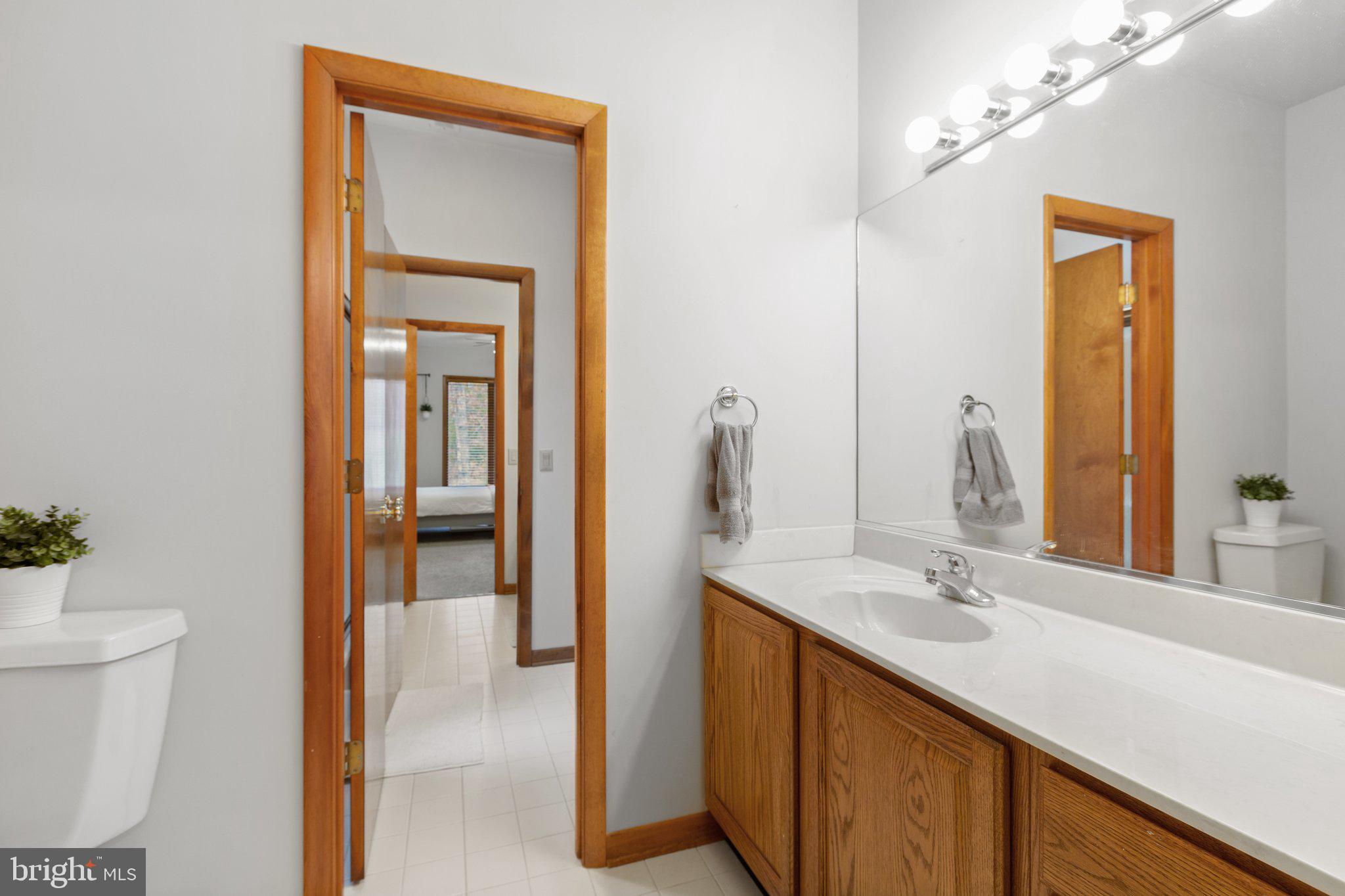 SEVEN LAKES - Residential