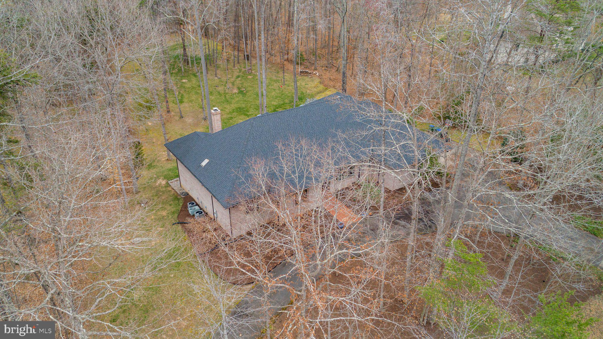 SEVEN LAKES - Residential