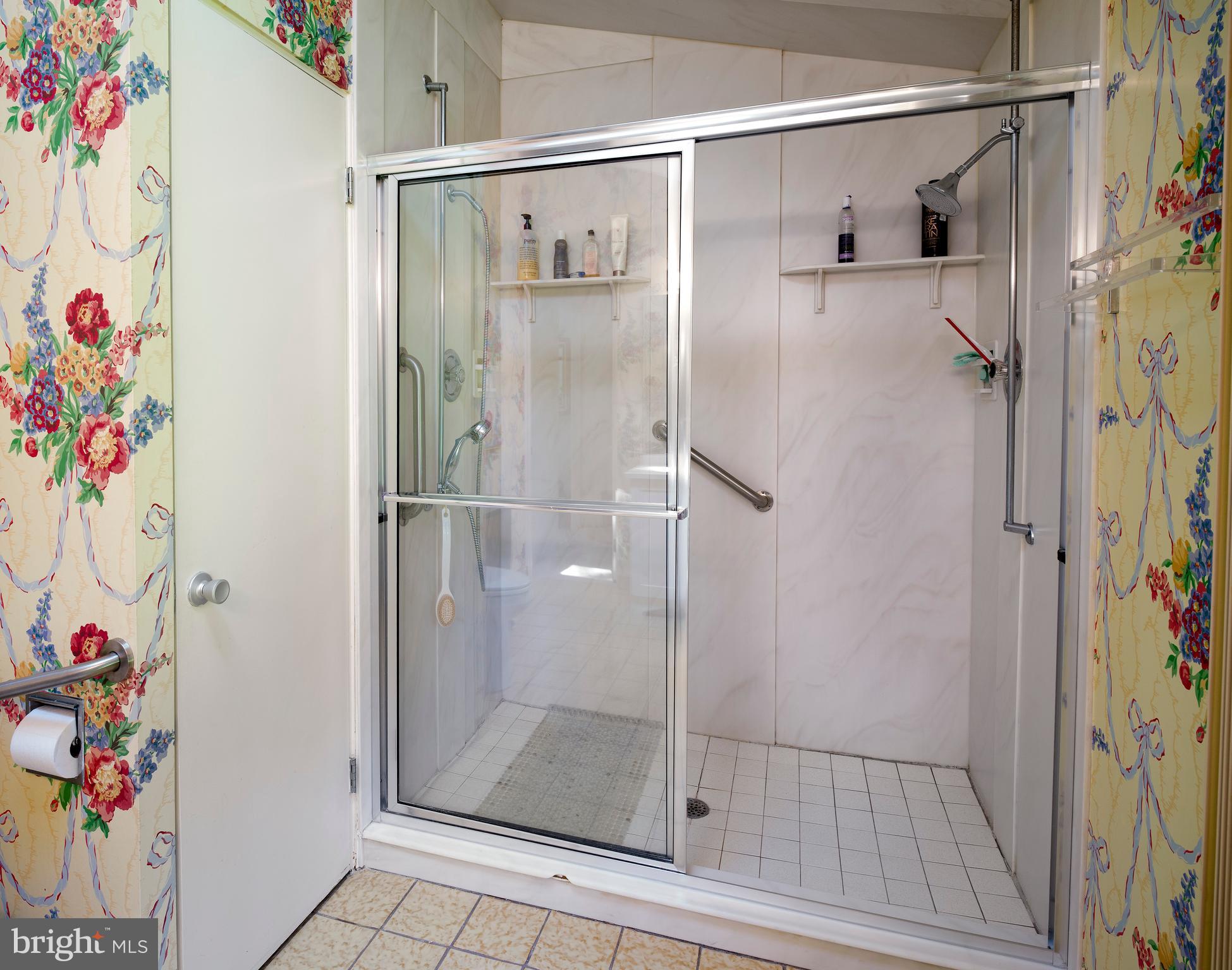 GREENE COUNTRIE - Residential