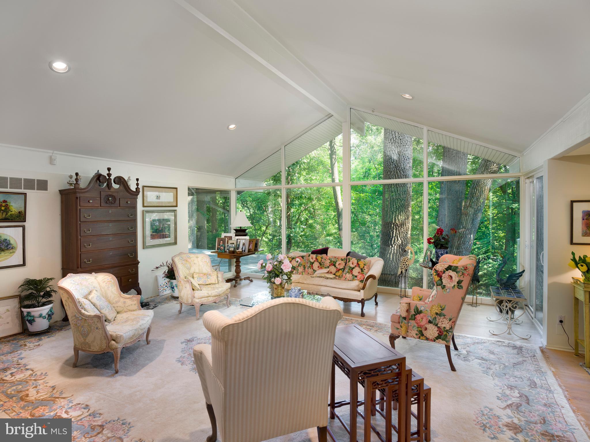 GREENE COUNTRIE - Residential