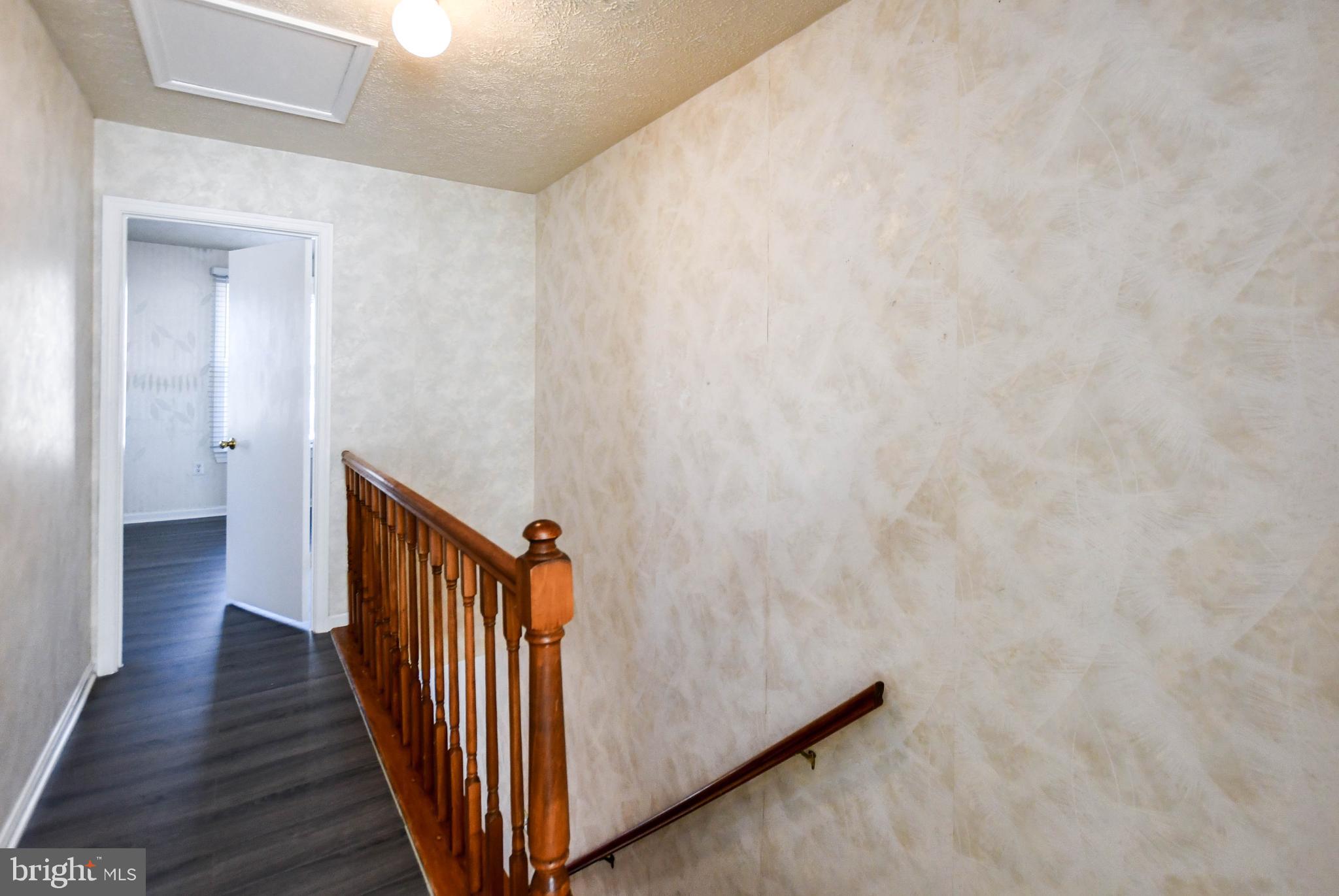 GLEN ORA-PLAT 11> - Residential