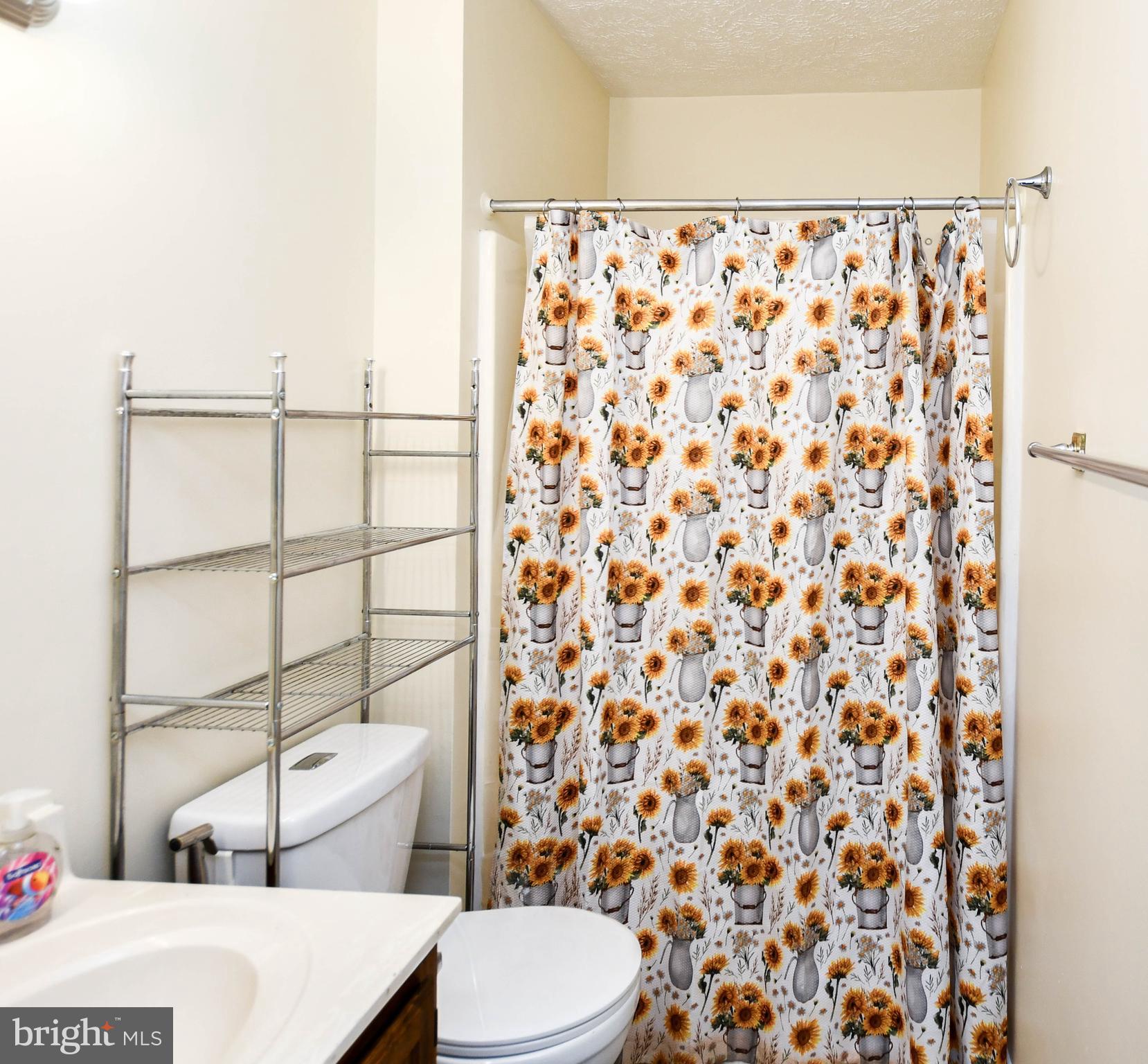 GLEN ORA-PLAT 11> - Residential