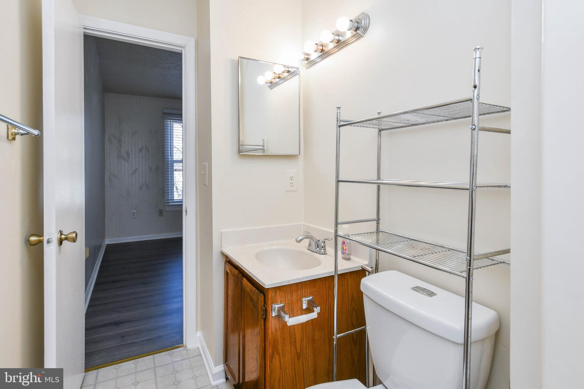 GLEN ORA-PLAT 11> - Residential