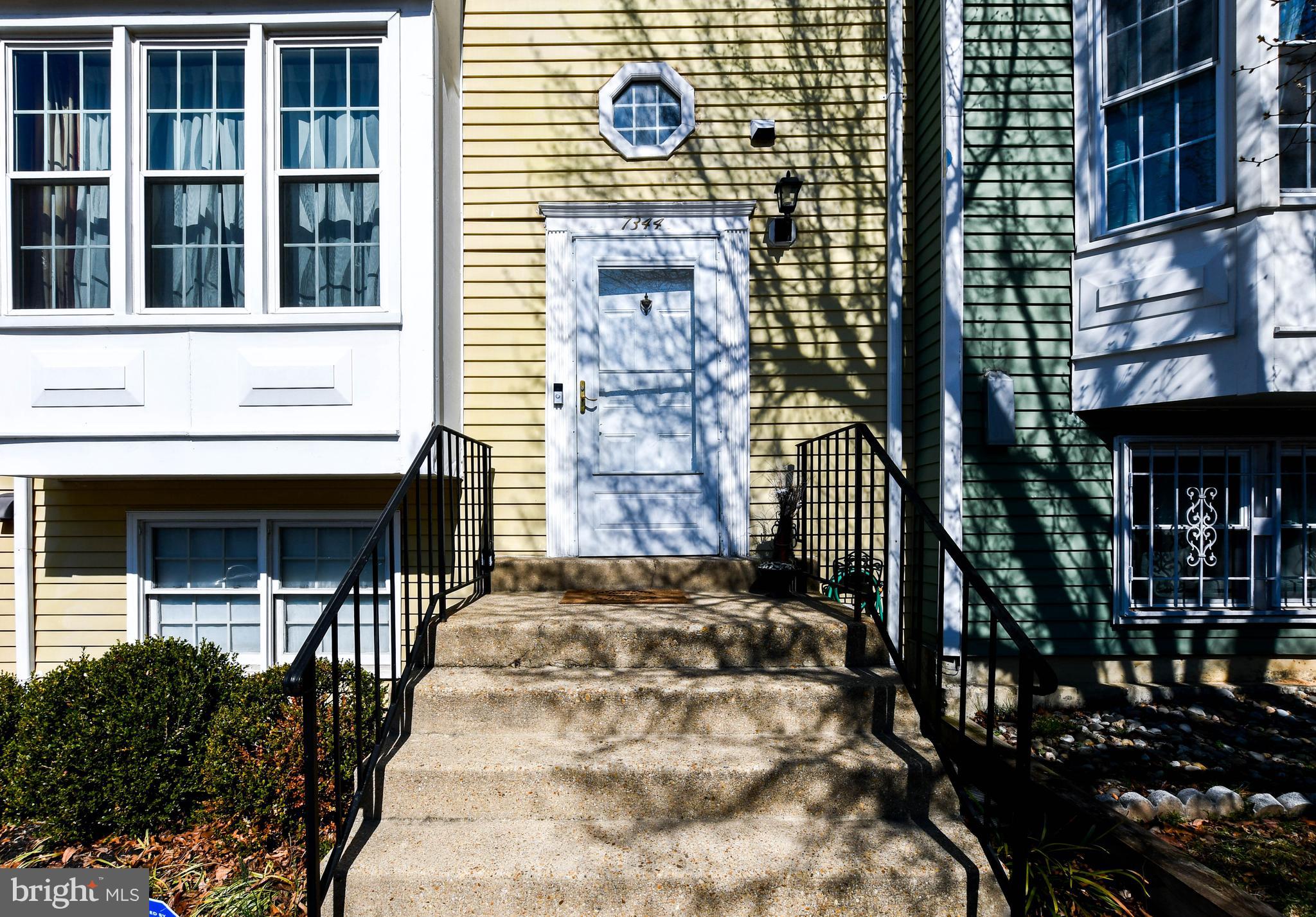 GLEN ORA-PLAT 11> - Residential