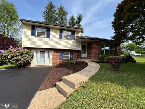 1213 FARMINGTON LANE WEST CHESTER PA 19380
