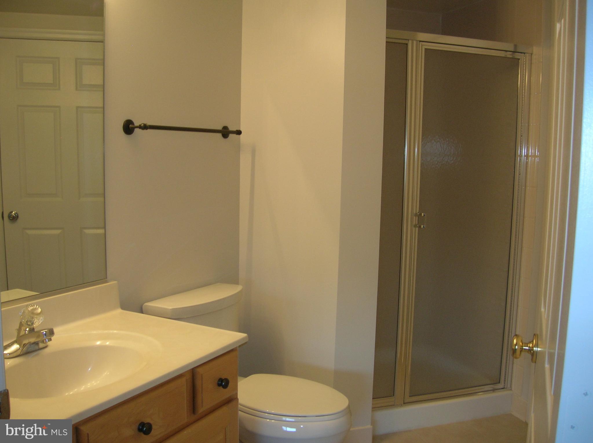 LEXINGTON SQUARE - Residential Lease