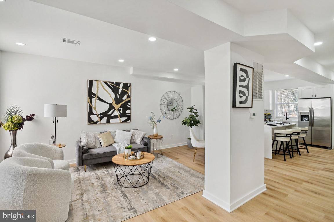 PARK HEIGHTS - Residential