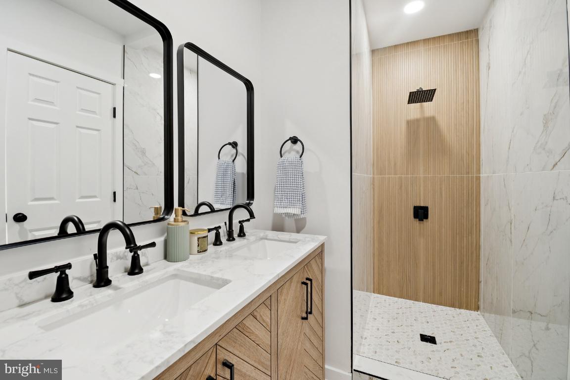 PARK HEIGHTS - Residential