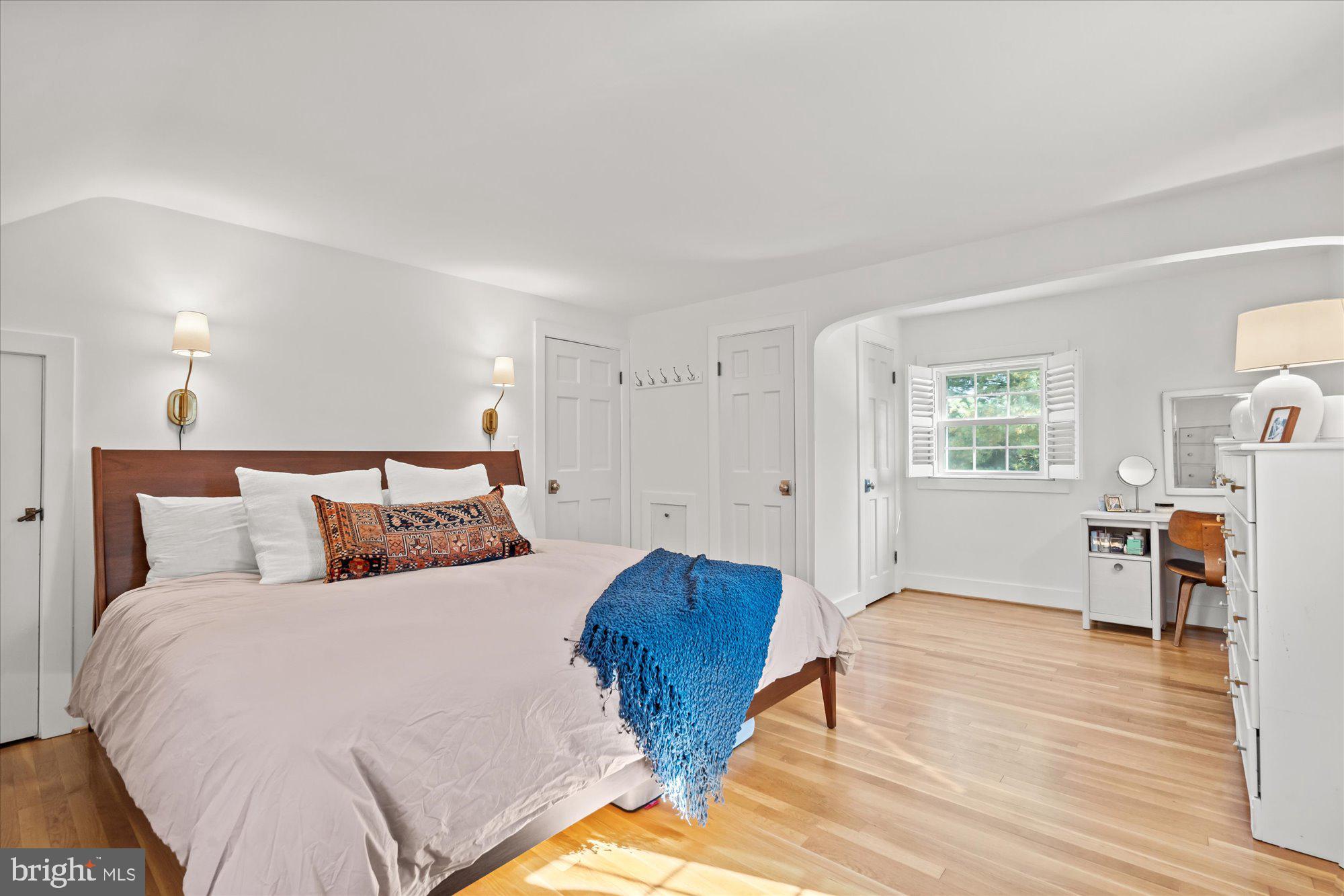 BEVERLEY HILLS - Residential