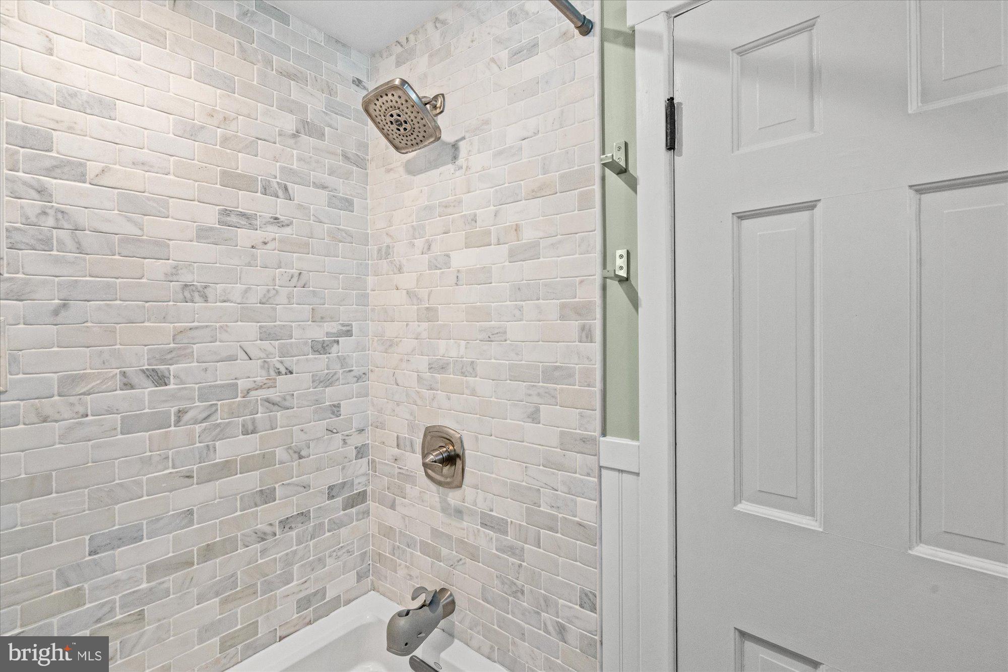 BEVERLEY HILLS - Residential