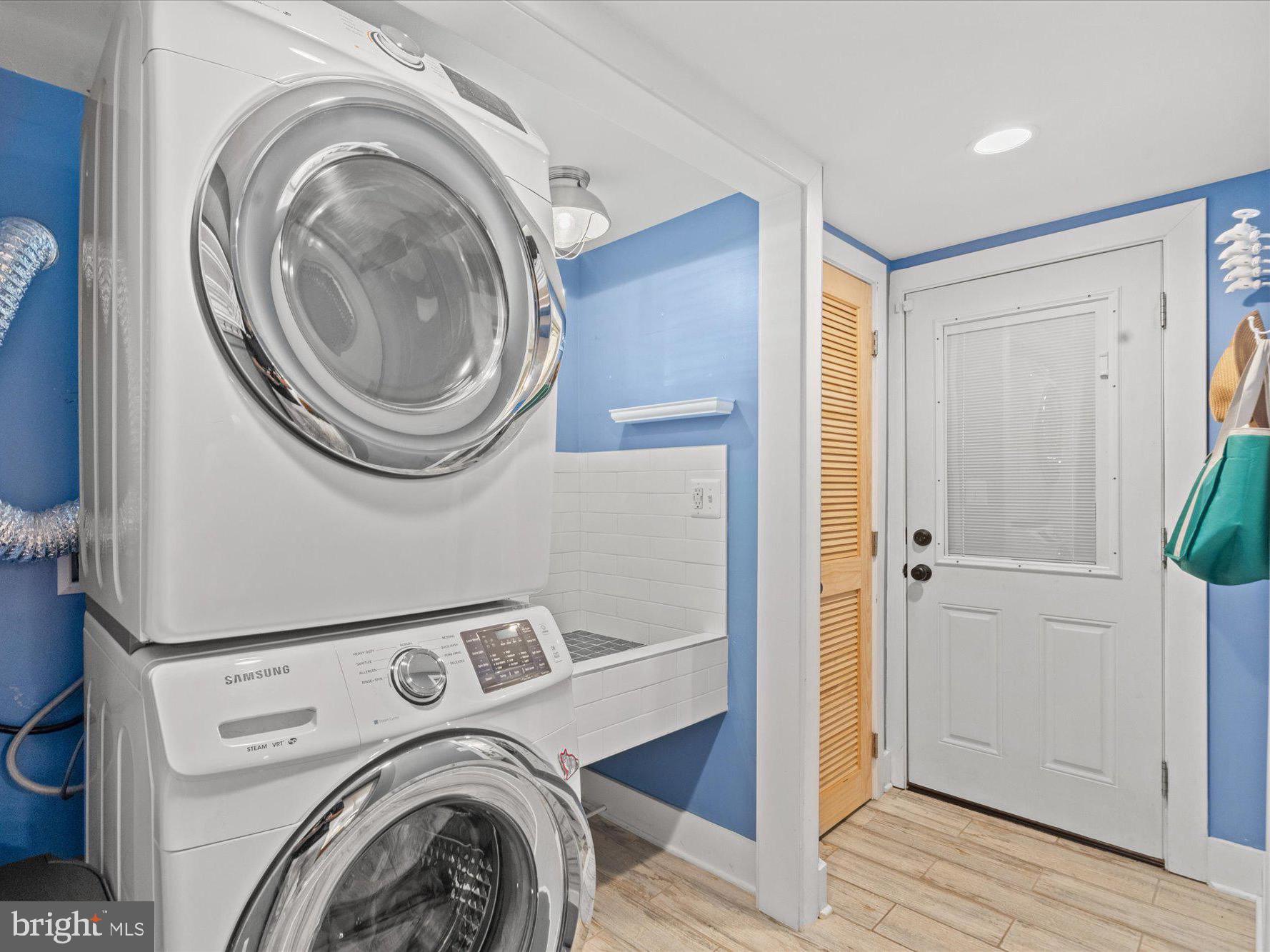 BEVERLEY HILLS - Residential