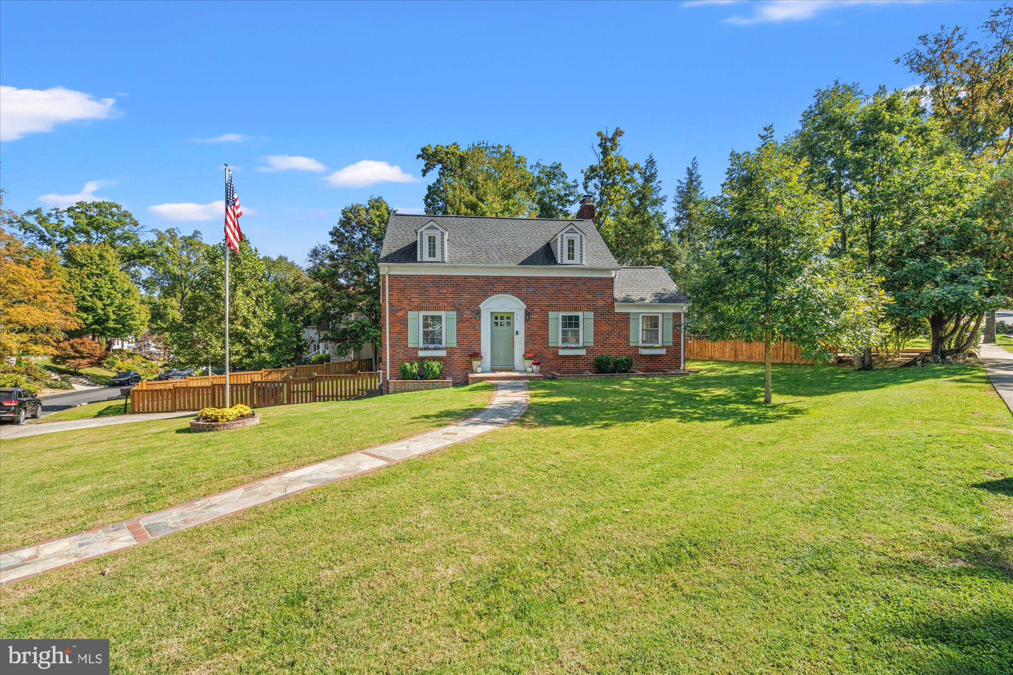 BEVERLEY HILLS - Residential