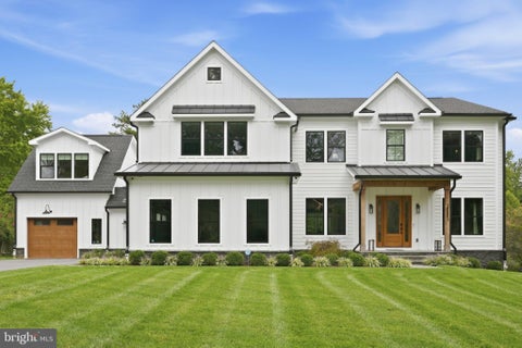 Photo of 10201 Gary Road, POTOMAC, MD 20854 (MLS # MDMC2256938)