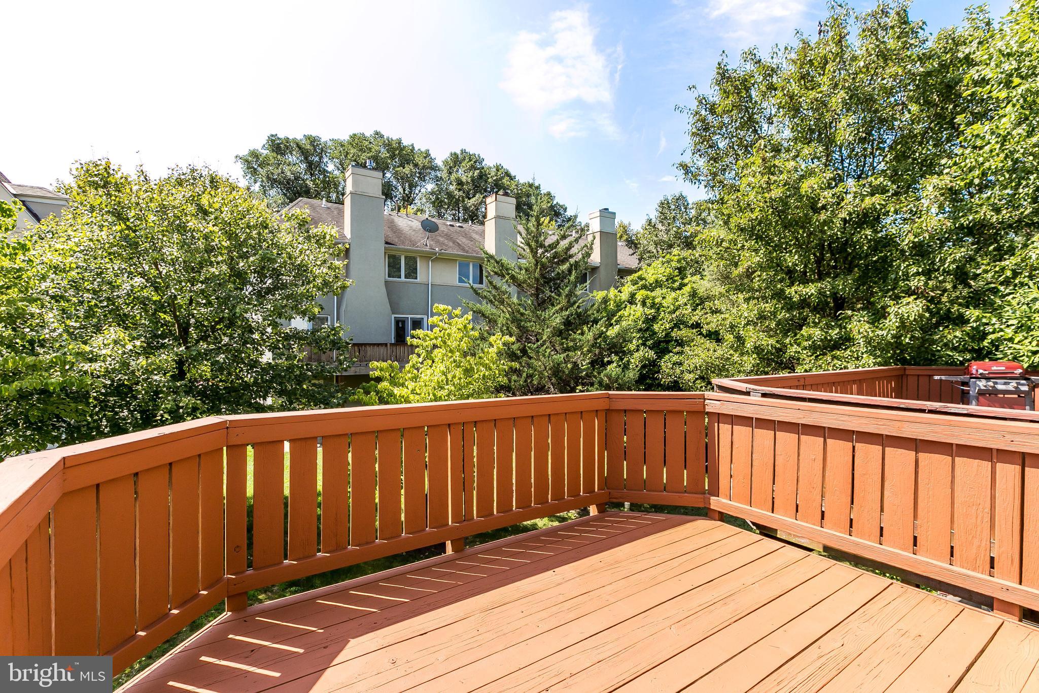 VILLAGES OF HOMELAND - Residential