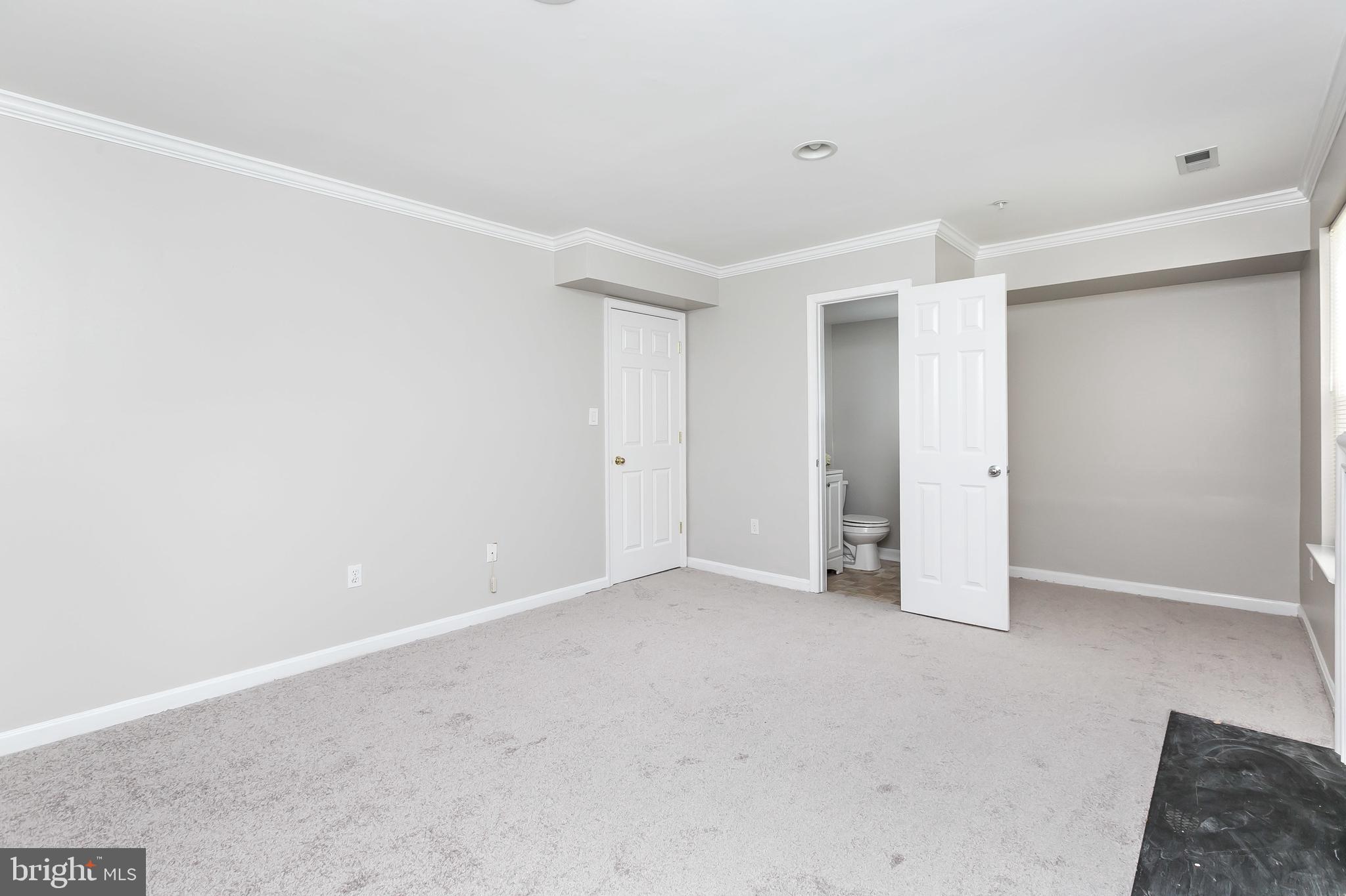 VILLAGES OF HOMELAND - Residential