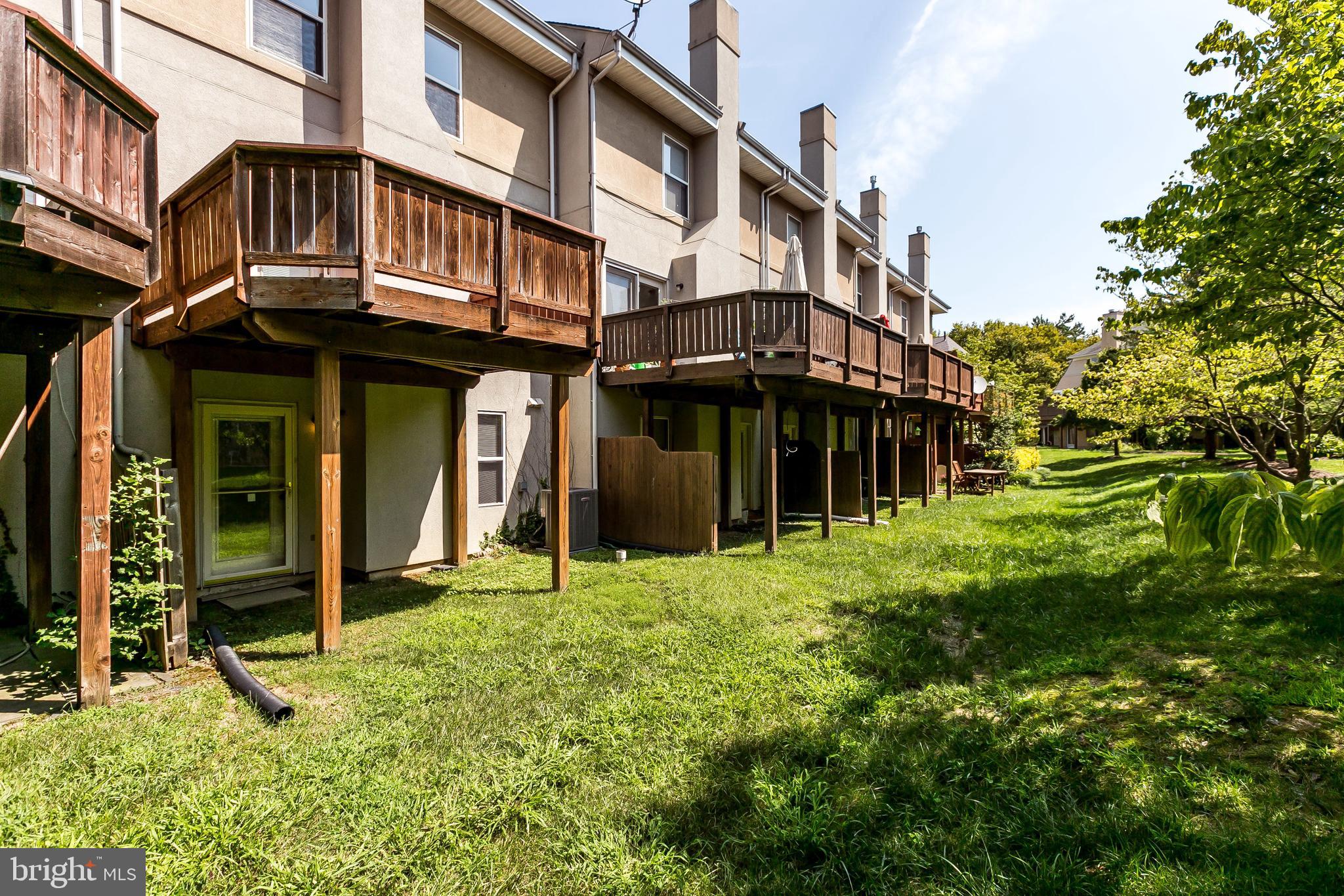 VILLAGES OF HOMELAND - Residential