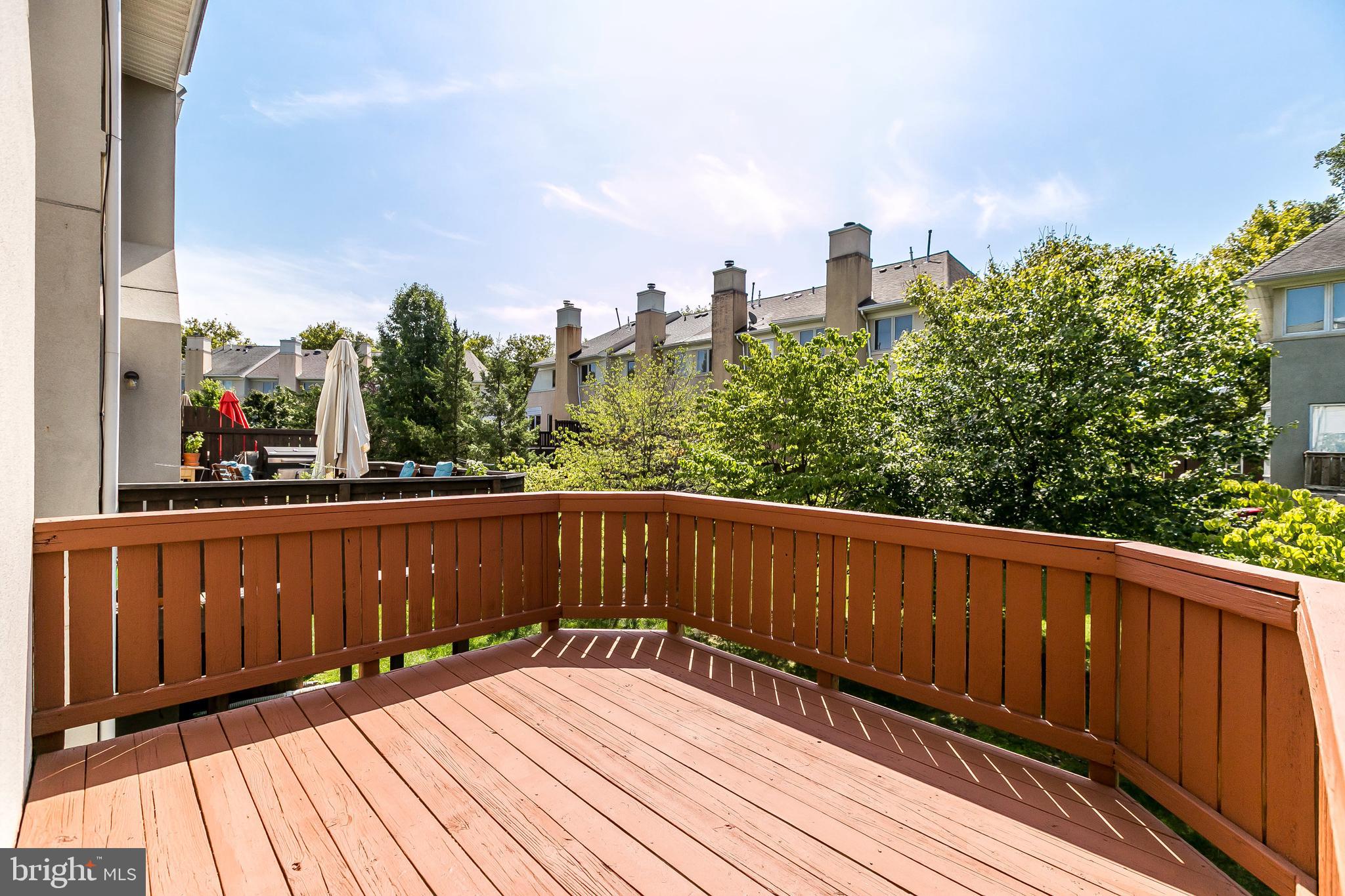 VILLAGES OF HOMELAND - Residential