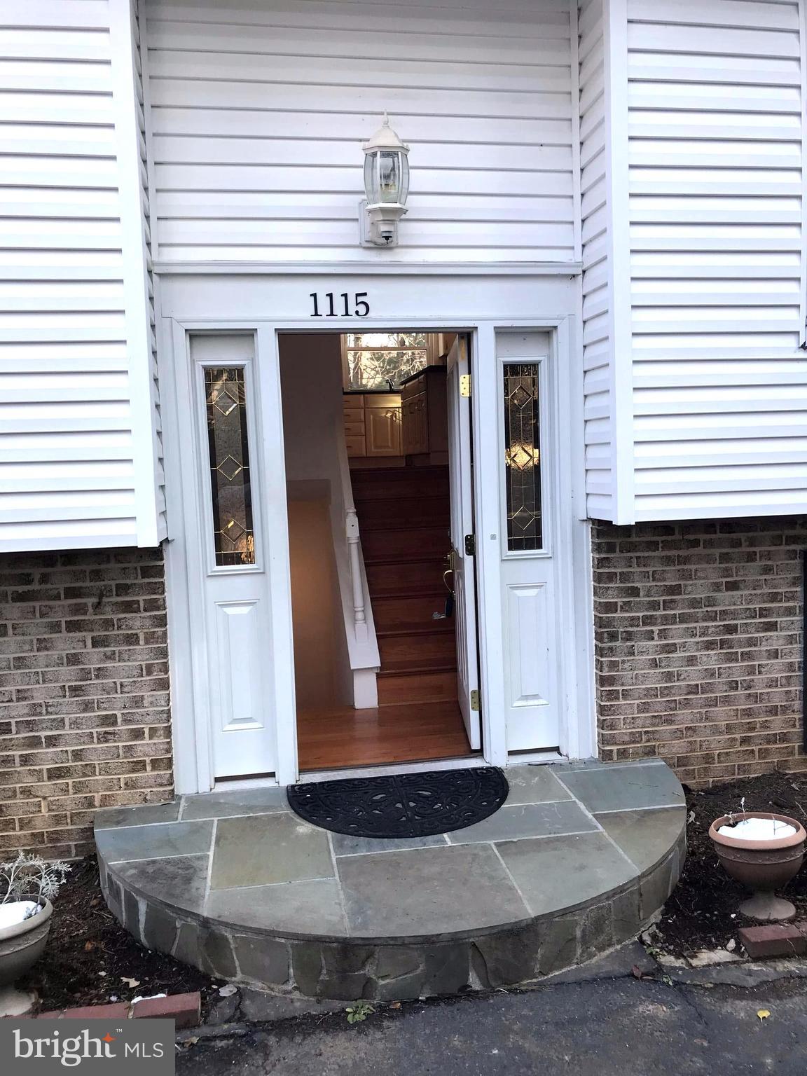 LOCKMEADE - Residential Lease