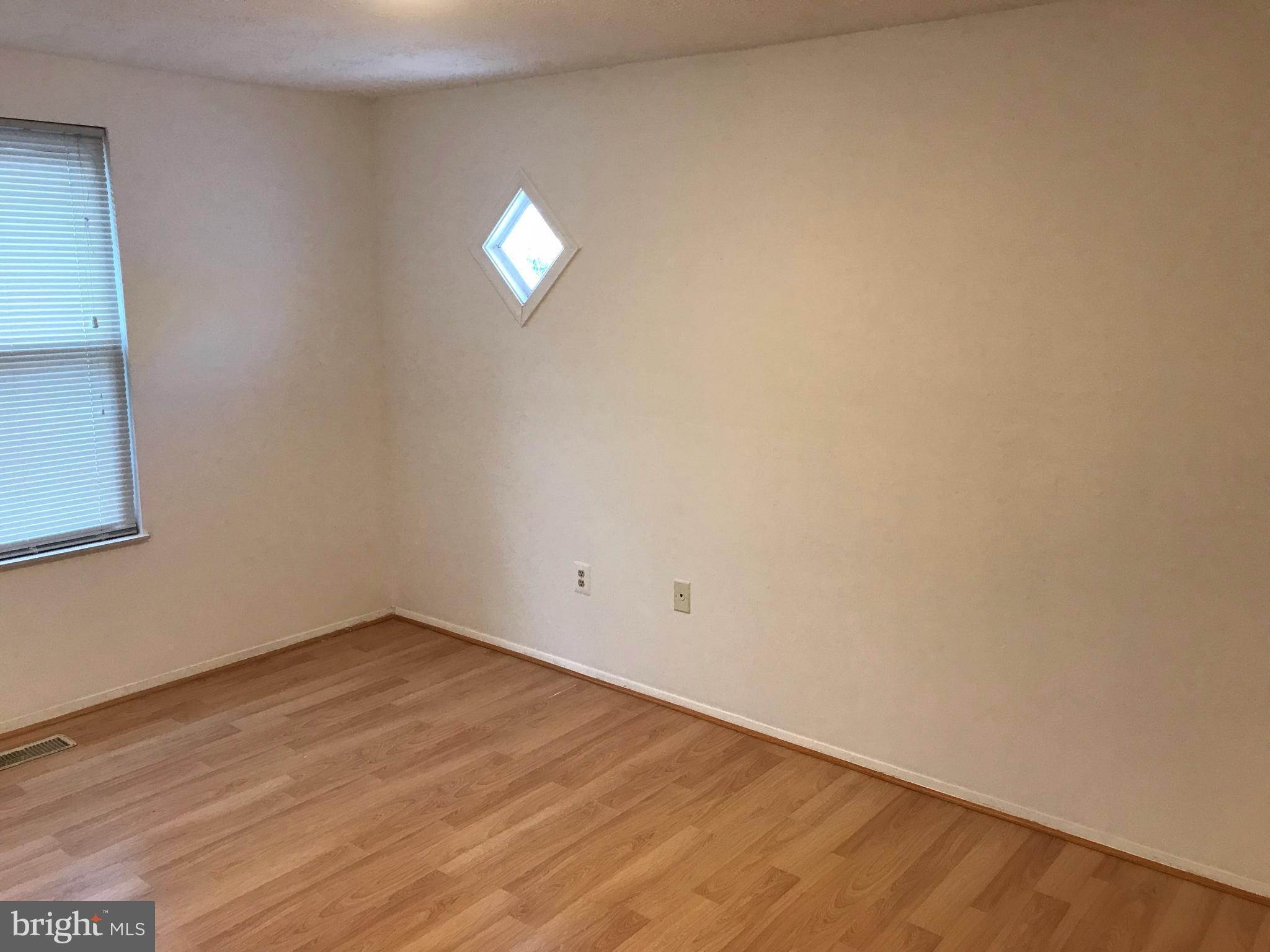 LOCKMEADE - Residential Lease