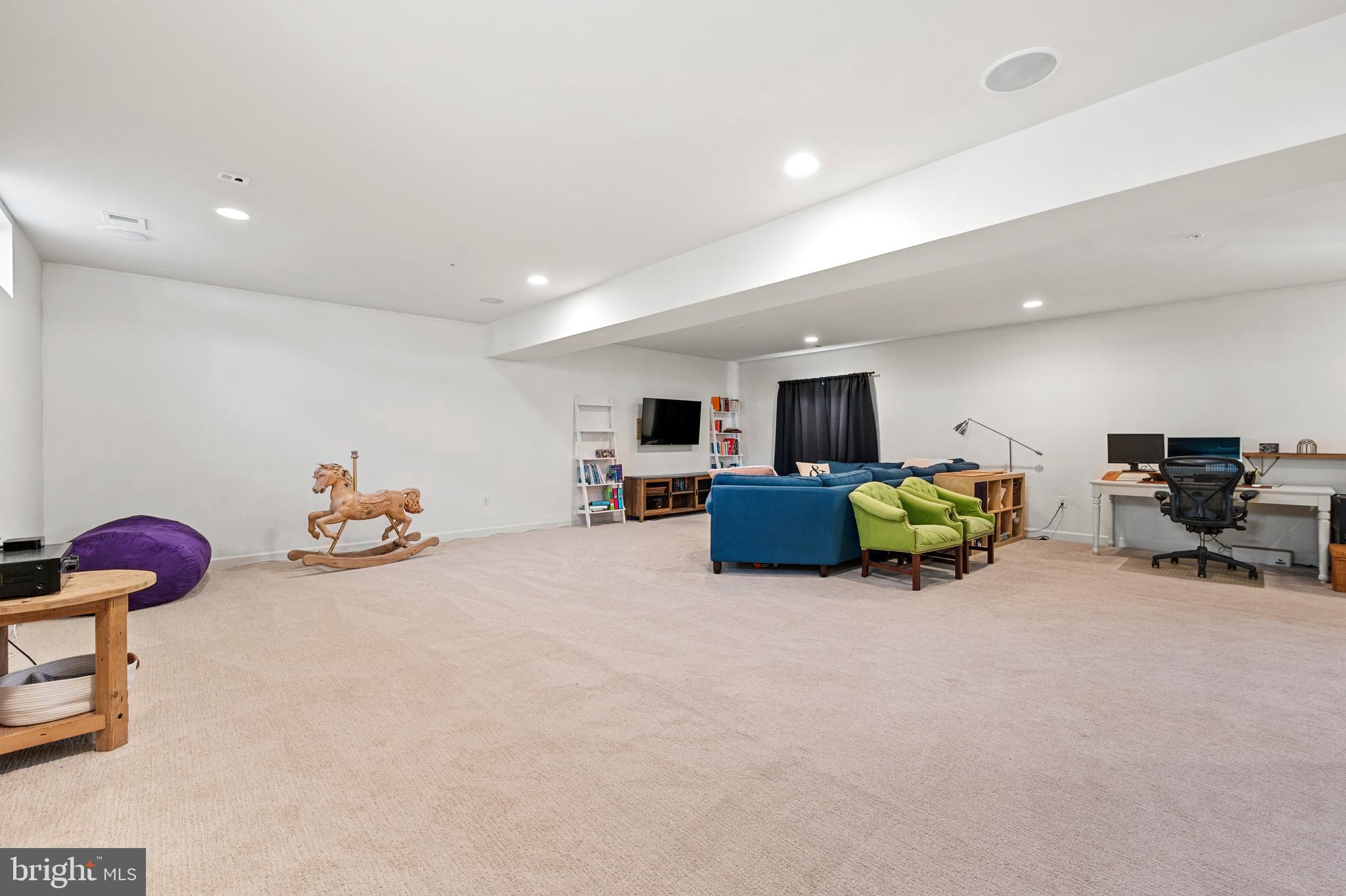 POPLAR RUN - Residential