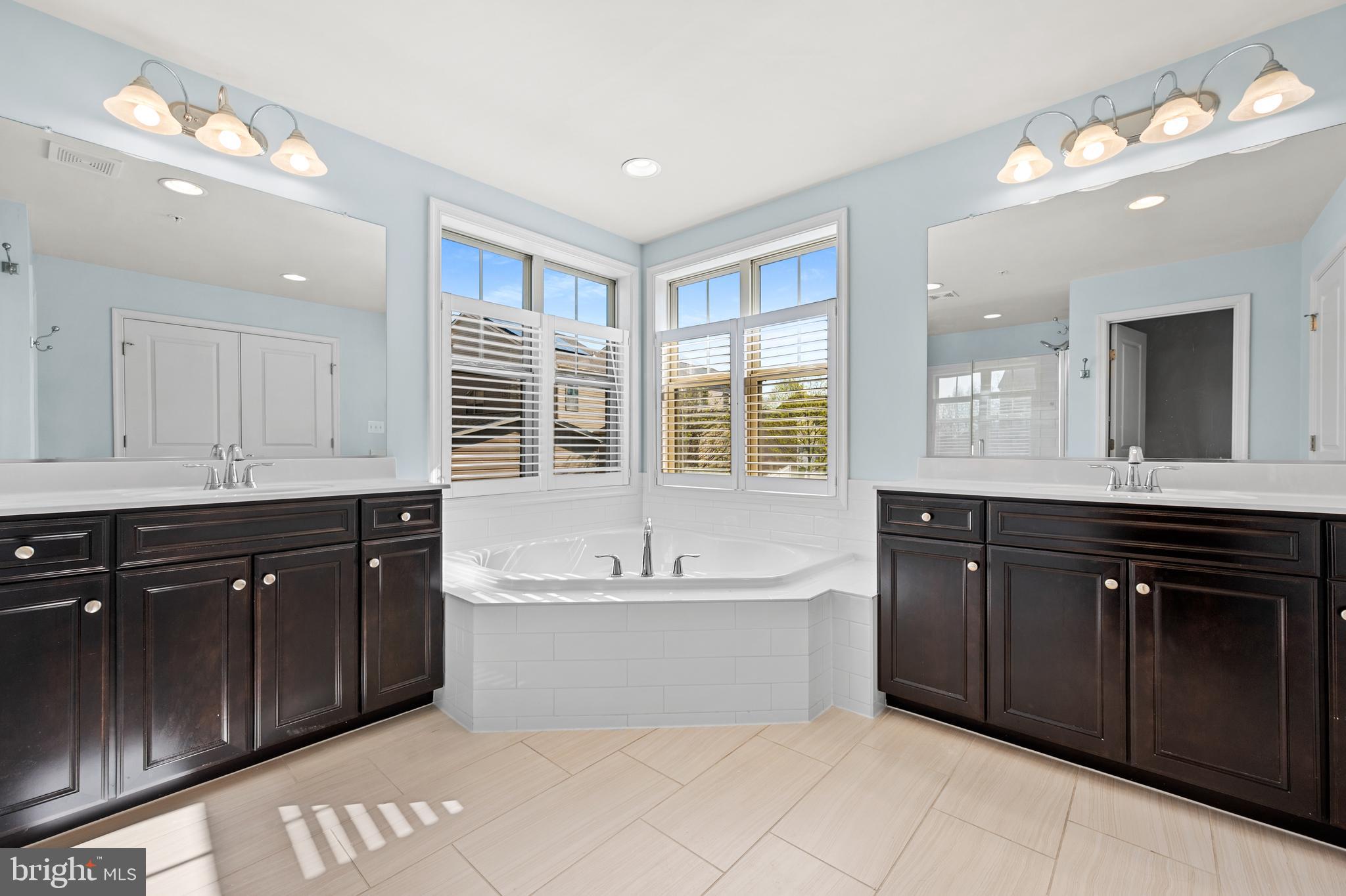 POPLAR RUN - Residential