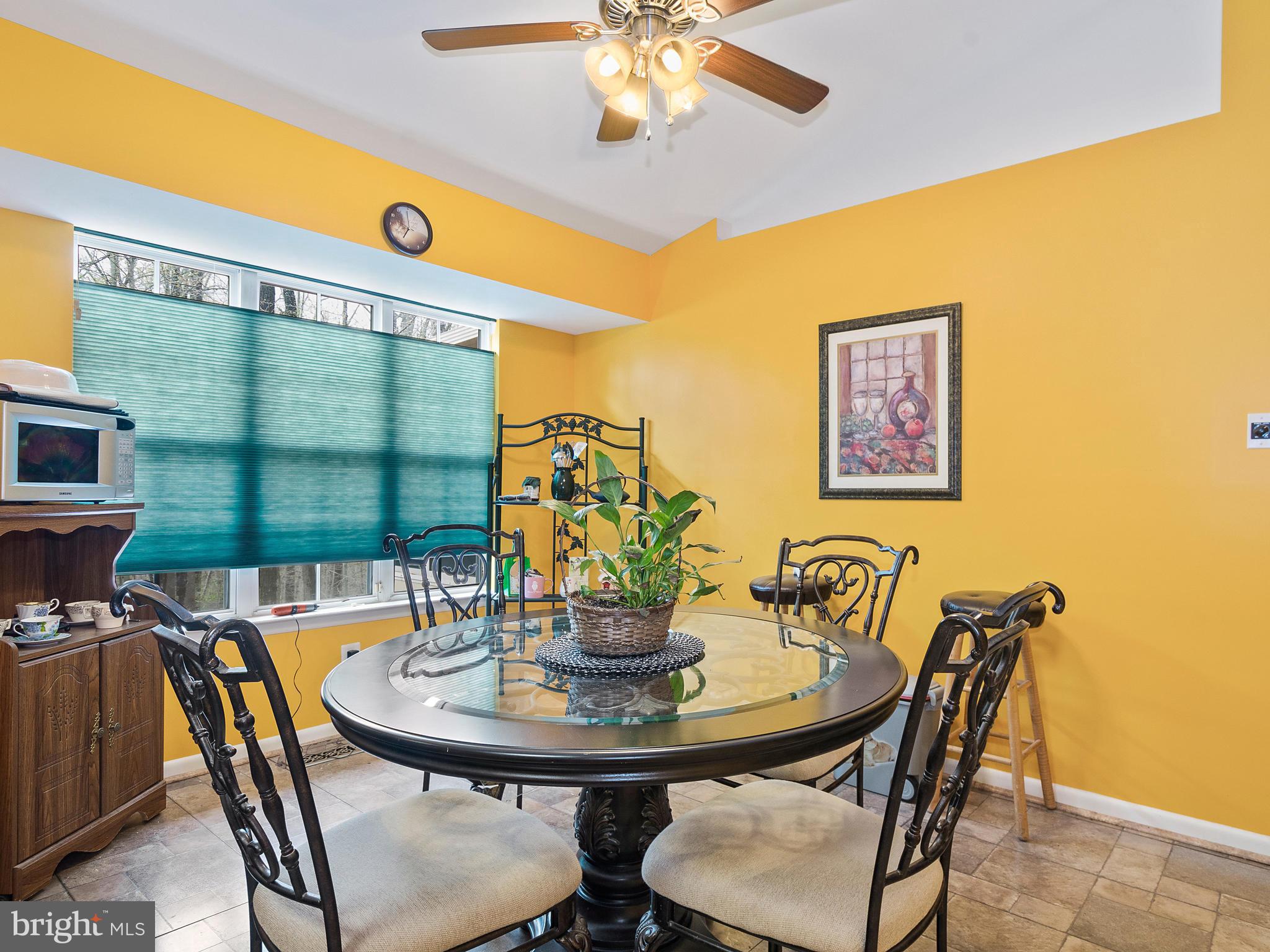 MAYFIELD WOODS - Residential