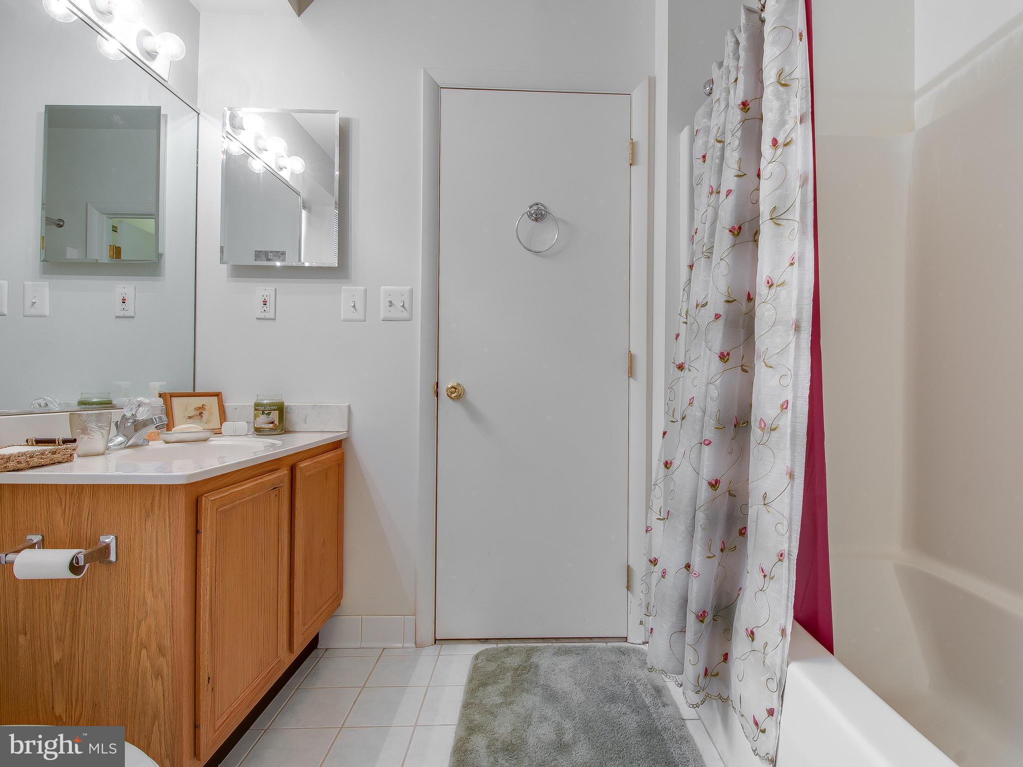 MAYFIELD WOODS - Residential