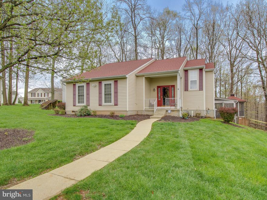 A must see this Multi-level Custom Built contemporary home in a serene and pastoral setting. Updated Gourmet/Eat-in Kitchen, Formal Dining Room w/Sky Light. All Season Sunroom also with Sky Lights, Loft, Enclosed Screened Deck 20x20 w/Gazebo, 2 Bedroom Suites, lower level Family Room and more. Perfect for relaxing and entertaining.