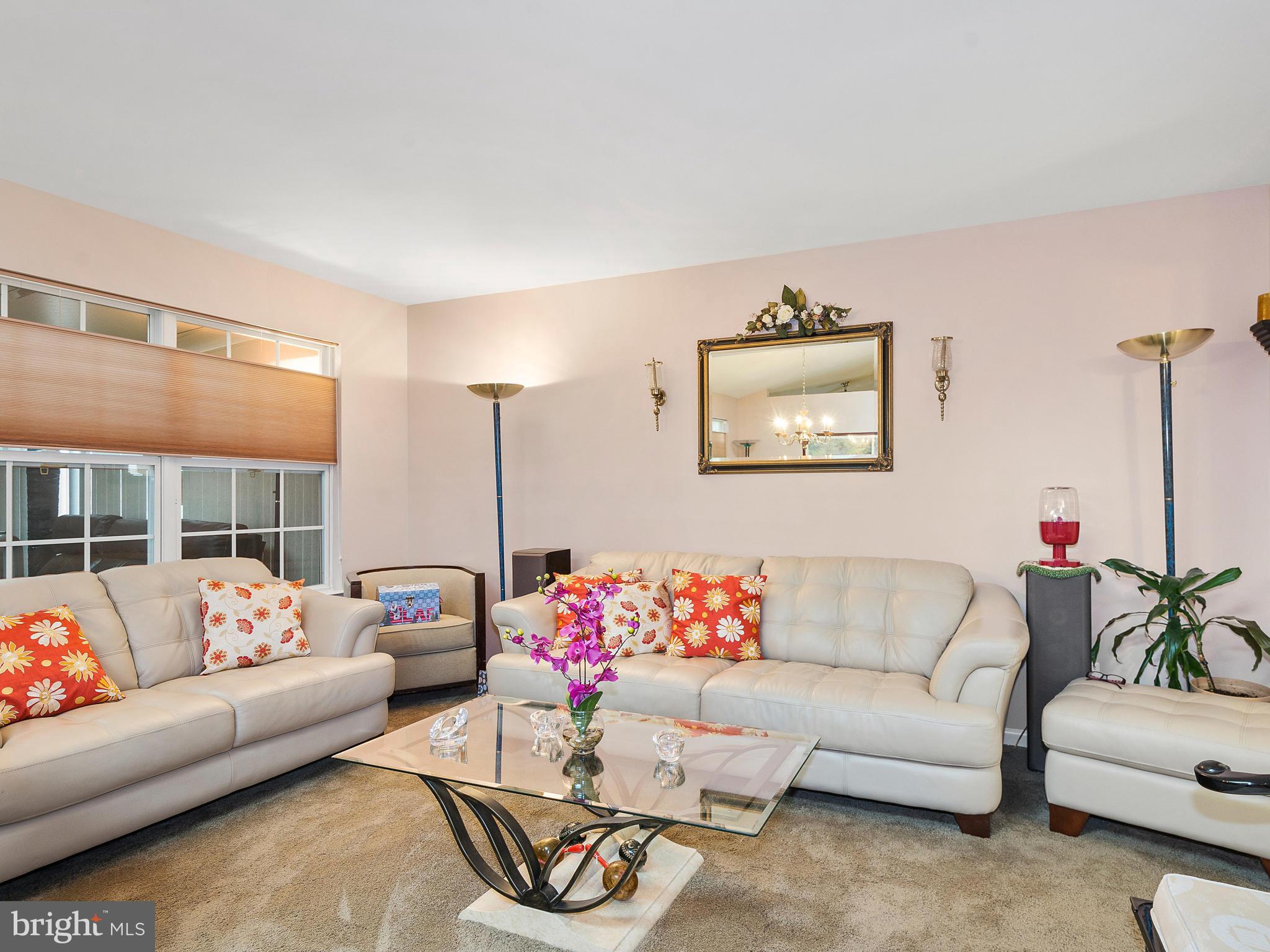 MAYFIELD WOODS - Residential