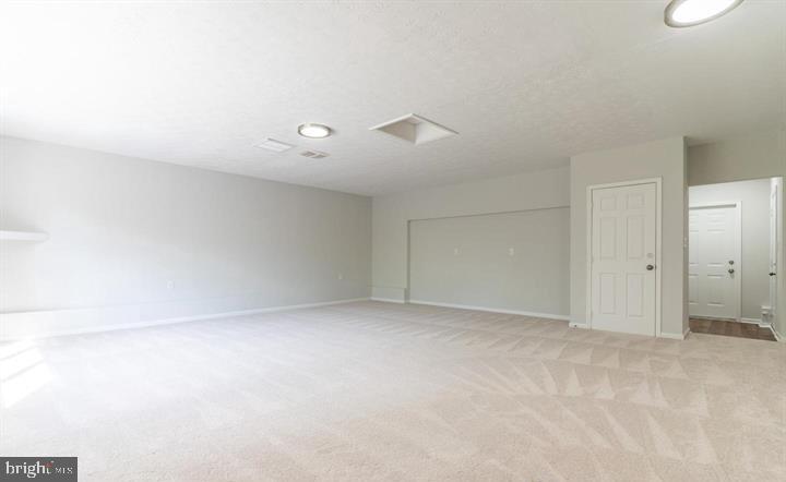 STONECREST - Residential Lease