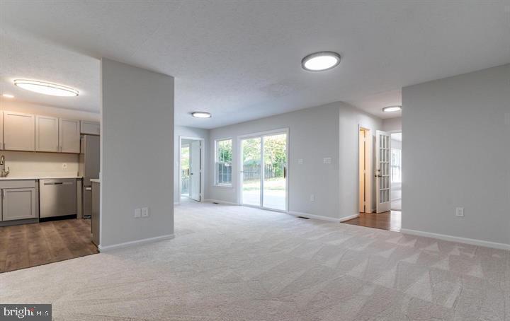 STONECREST - Residential Lease