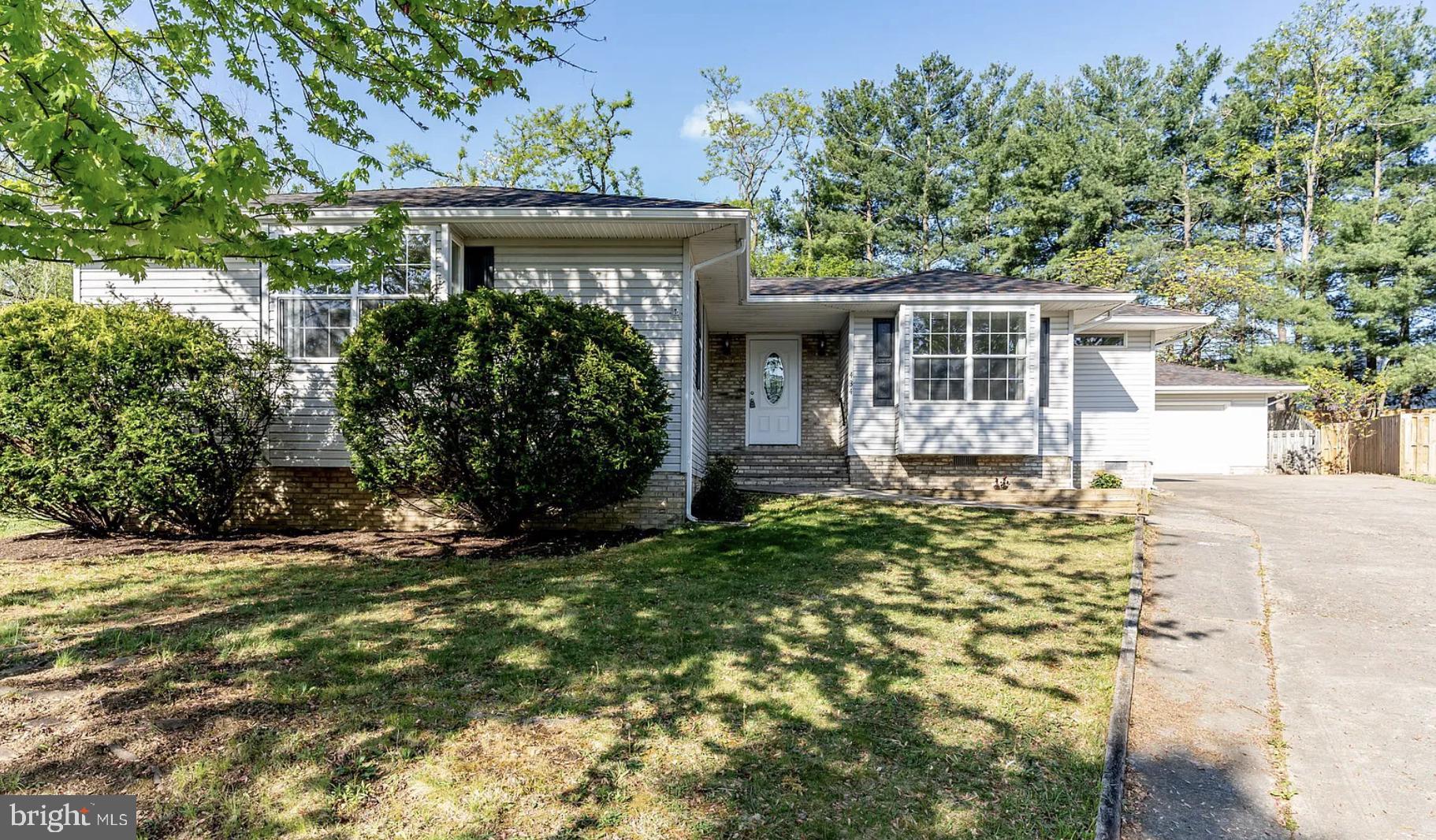 STONECREST - Residential Lease