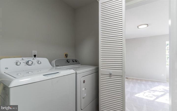 STONECREST - Residential Lease