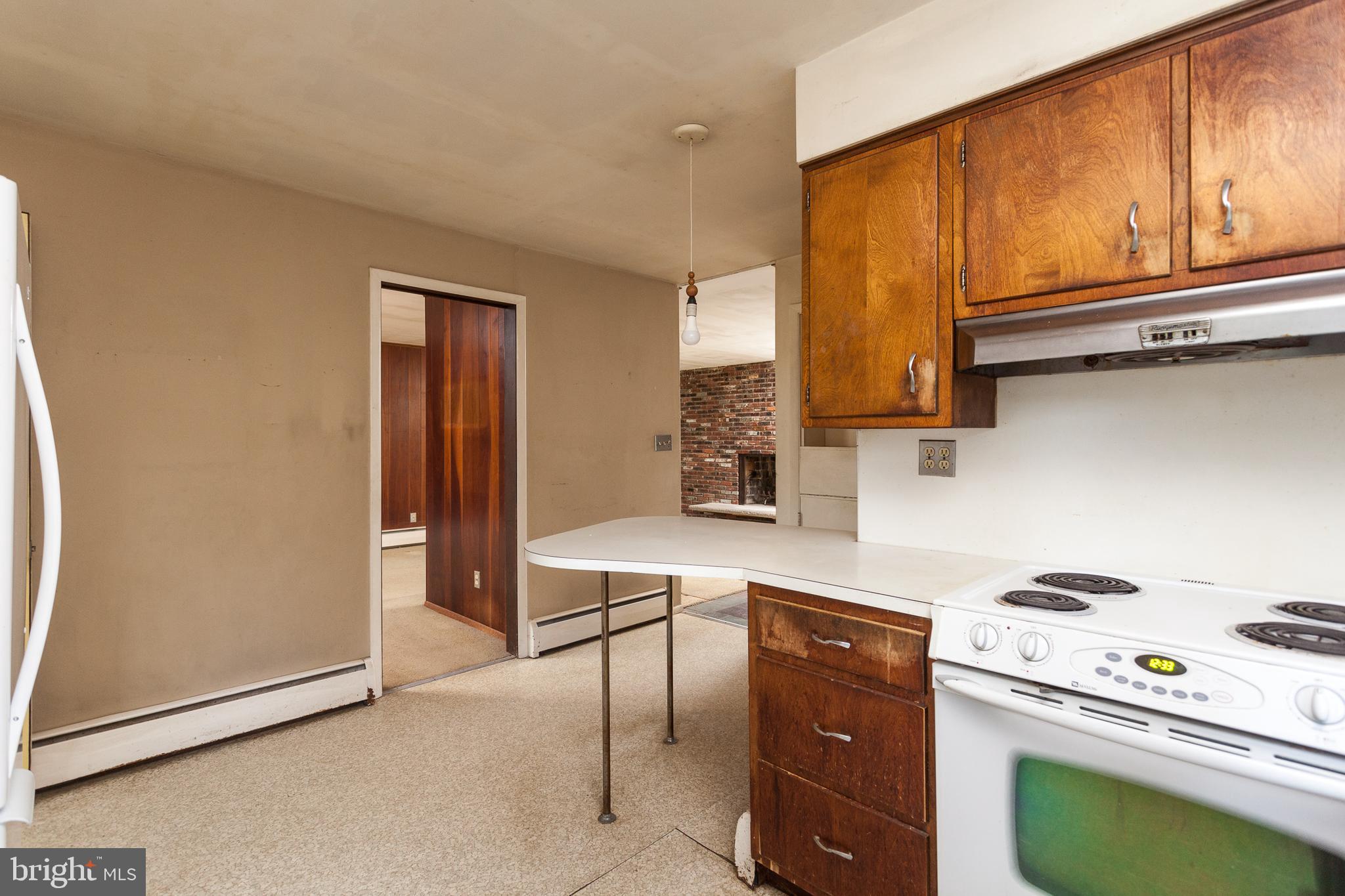 HONEYSUCKLE HILL - Residential