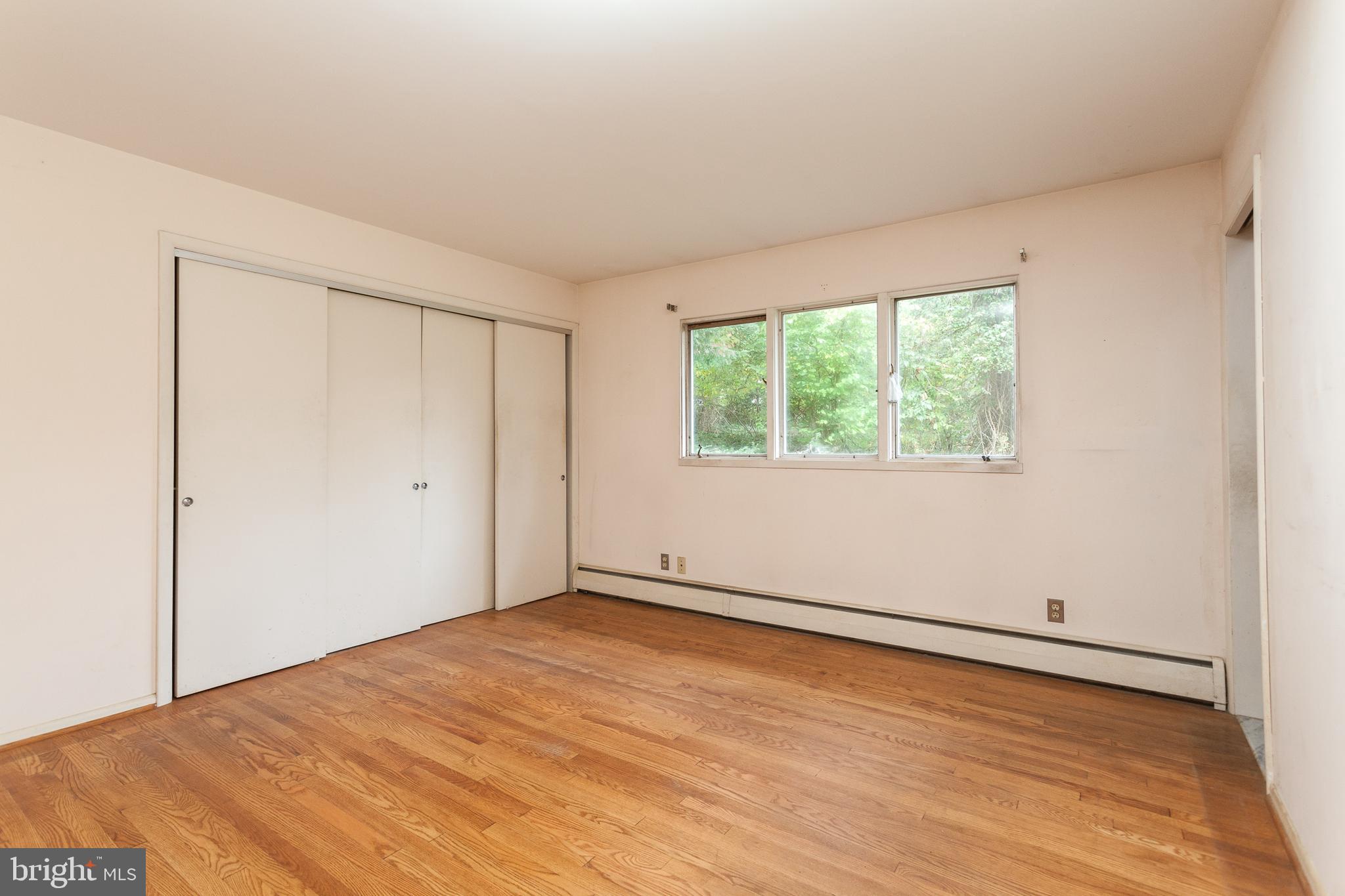 HONEYSUCKLE HILL - Residential