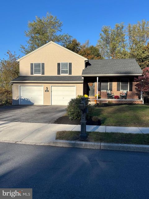 Photo of 502 Skyline Road, NEW CUMBERLAND, PA 17070 (MLS # PAYK2092678) Photo of 502 Skyline Road, NEW CUMBERLAND, PA 17070 (MLS # PAYK2092678)