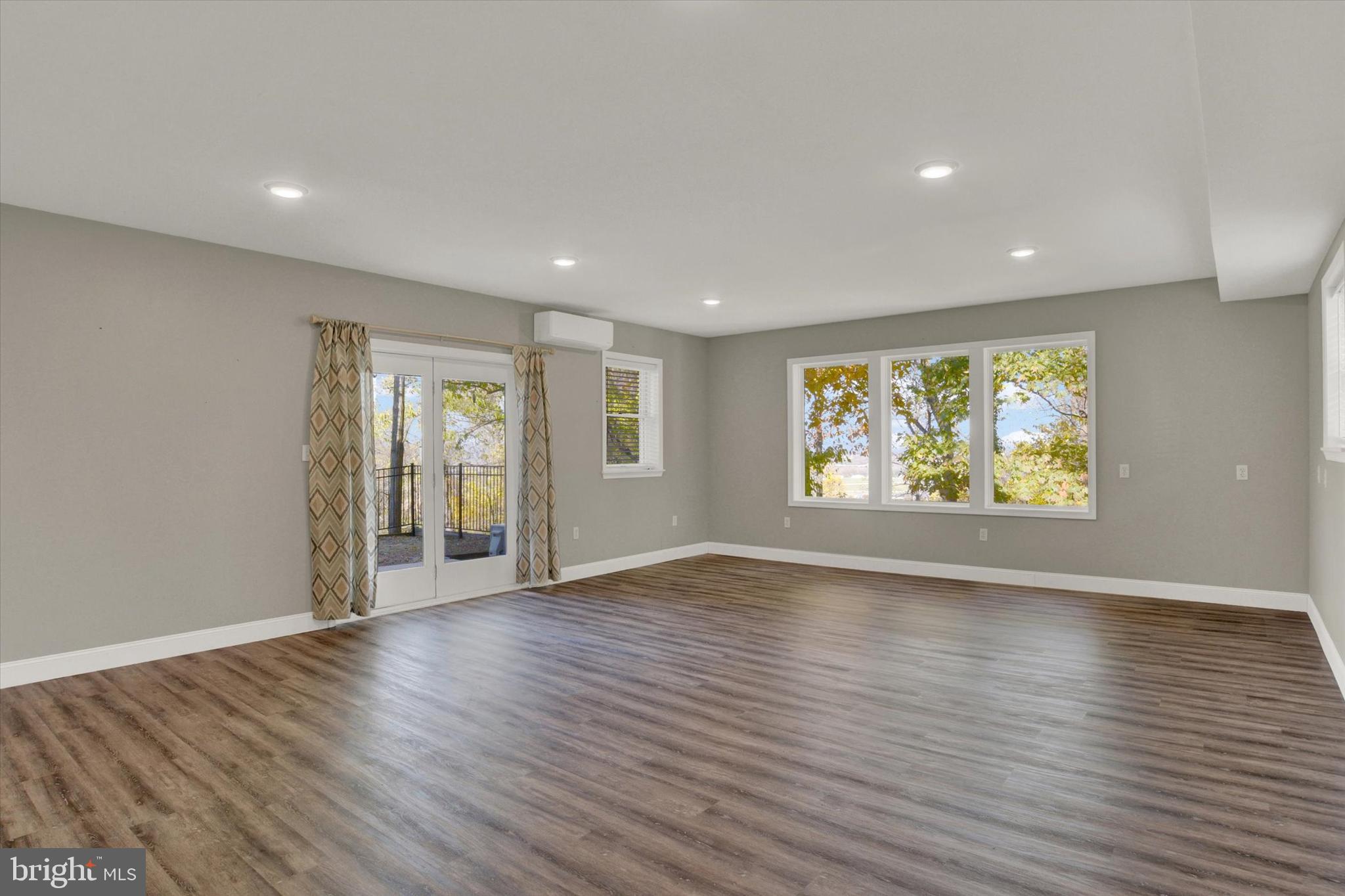 FAIRVIEW TWP - Residential