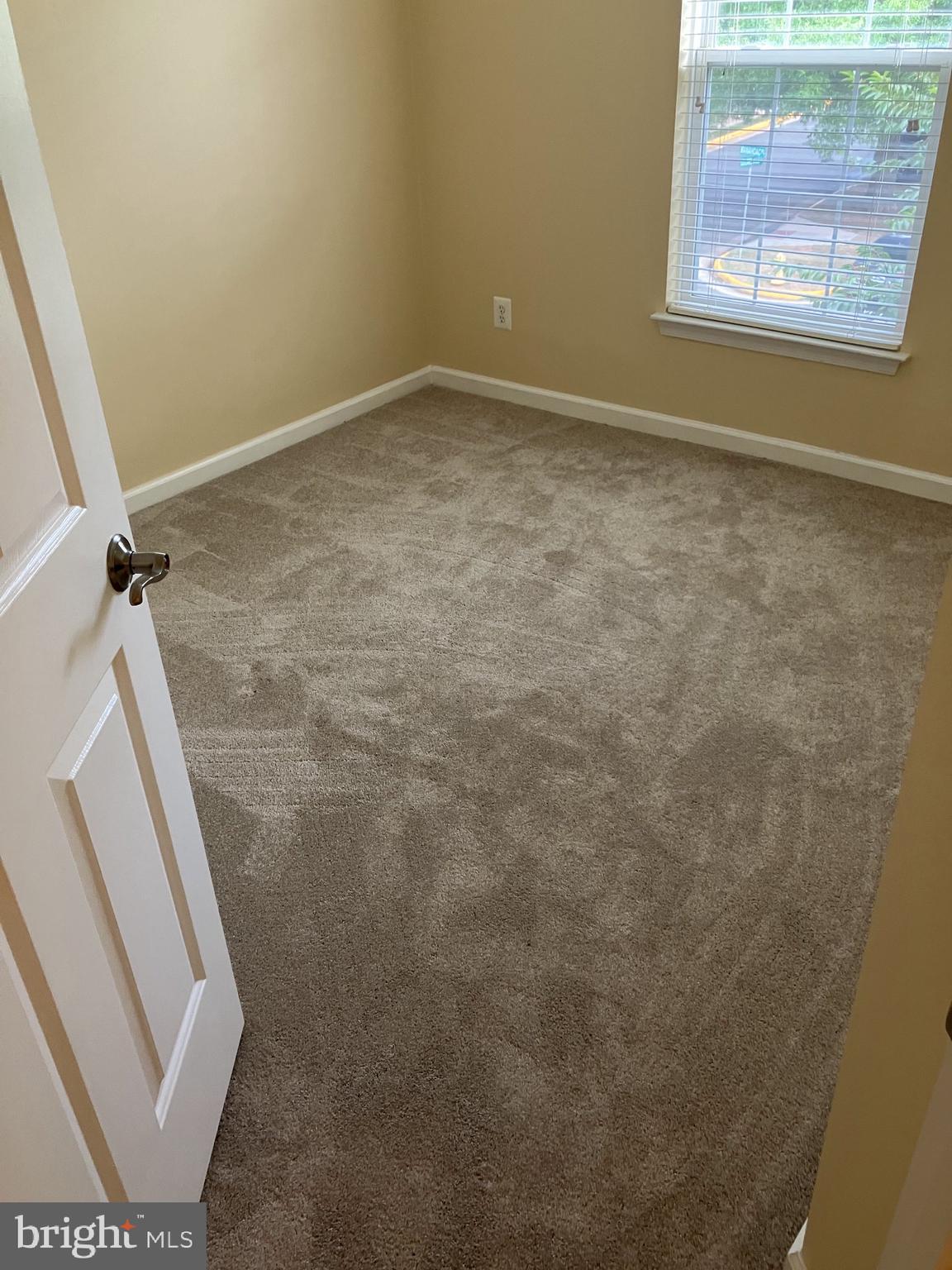 GREENHILL CROSSING - Residential Lease