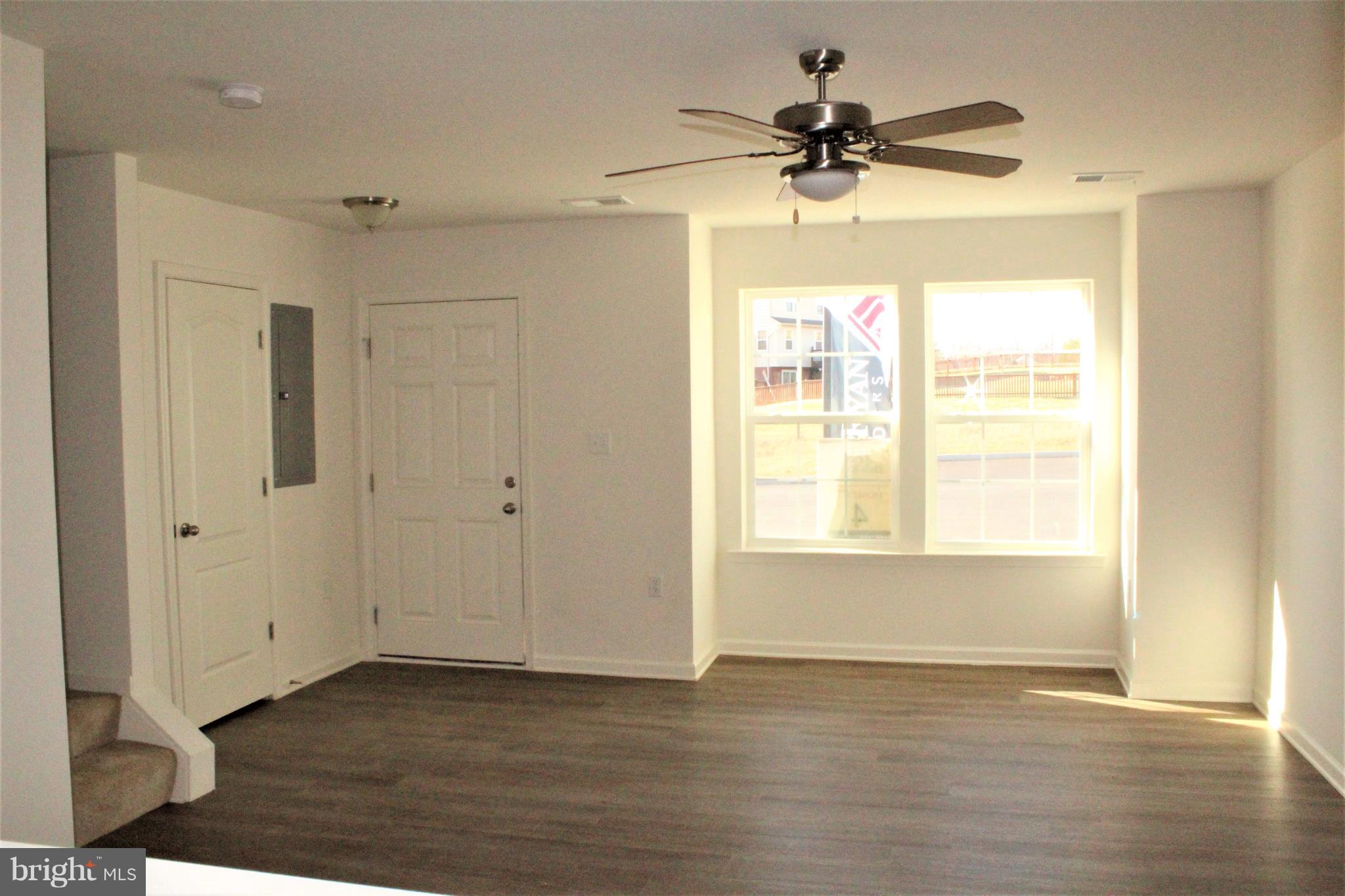 BRIAR RUN - Residential