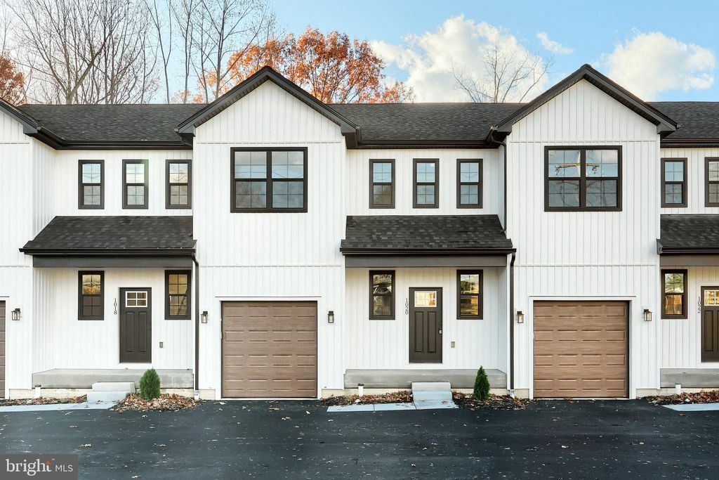 Photo of 1022 Trinity Road, YORK, PA 17408 (MLS # PAYK2095476)