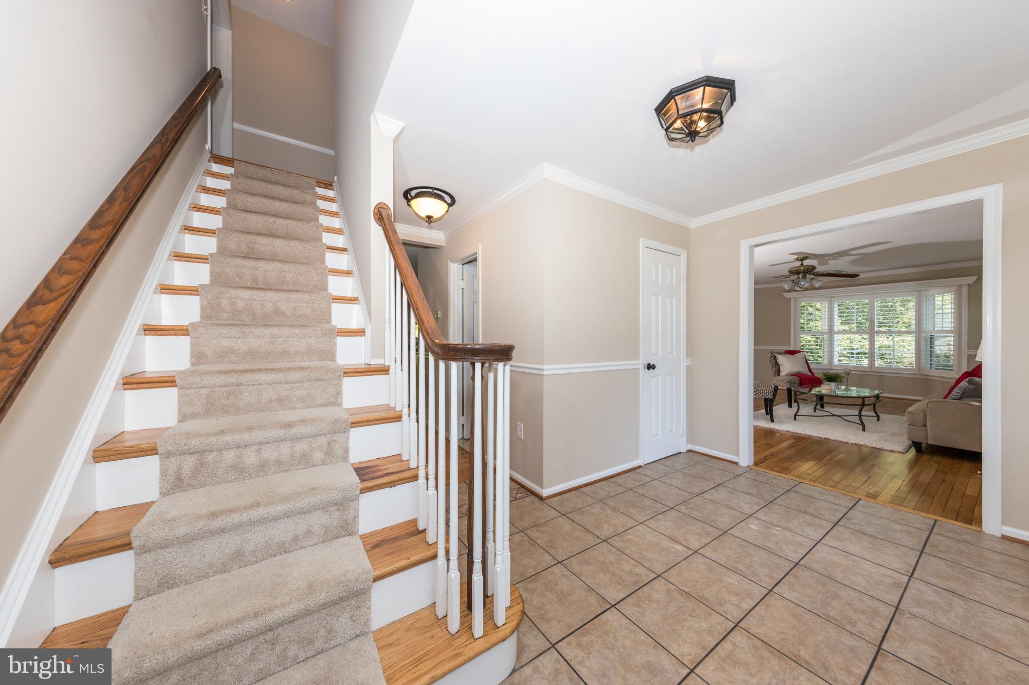 SOUTH RUN OAKS - Residential